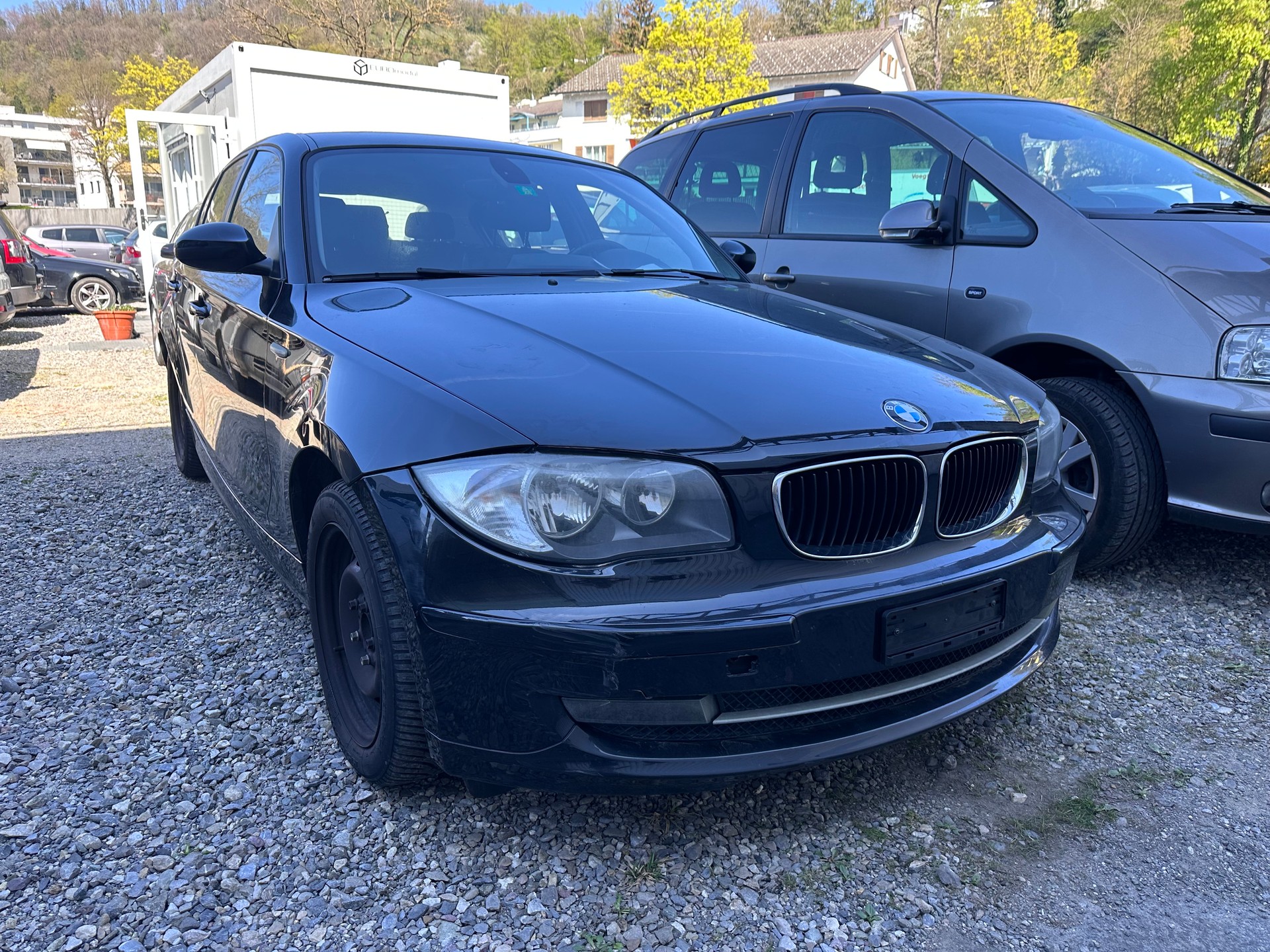 BMW 120i Steptronic-image-1