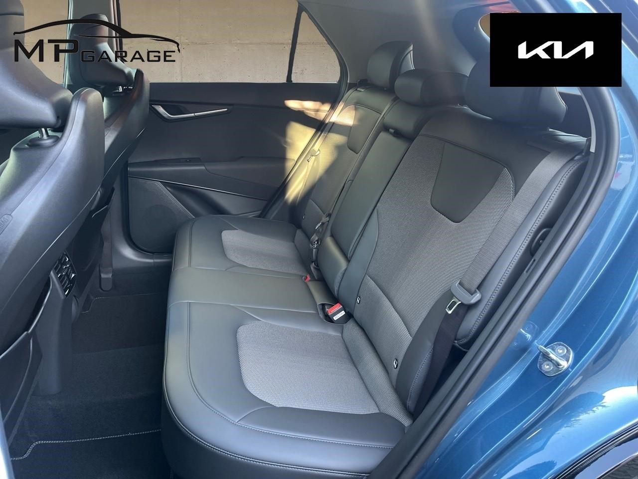KIA Niro 1.6 GDi Hybrid Power Edition-image-14