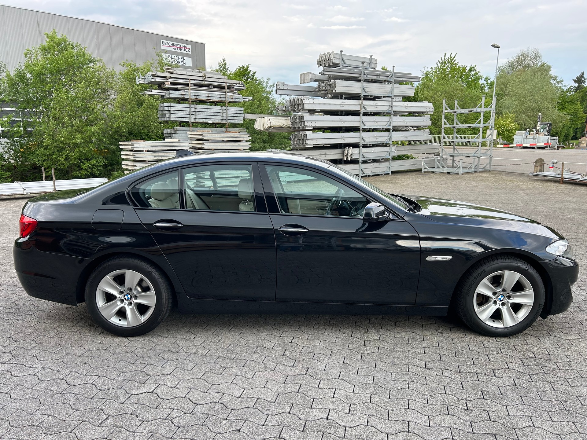 BMW 530d xDrive Steptronic-image-5