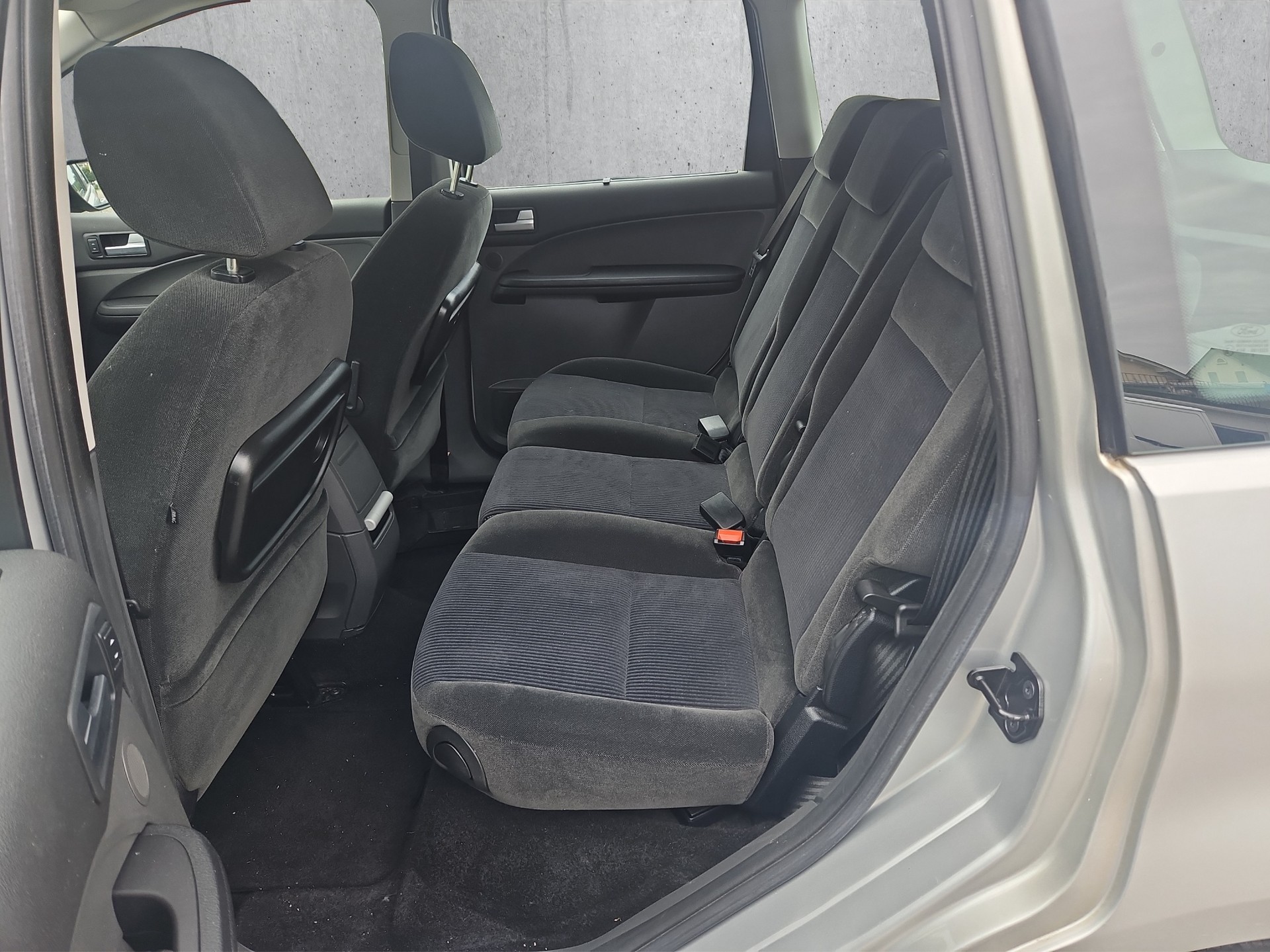 FORD Focus C-Max 2.0 TDCi Ghia-image-9