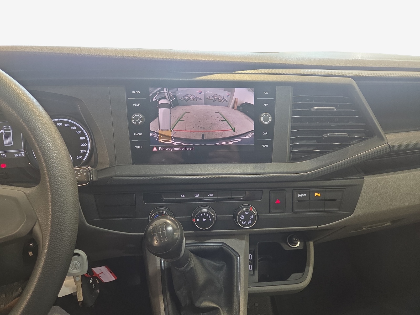 VW T6.1 ENVIA Pure Umbau-image-10