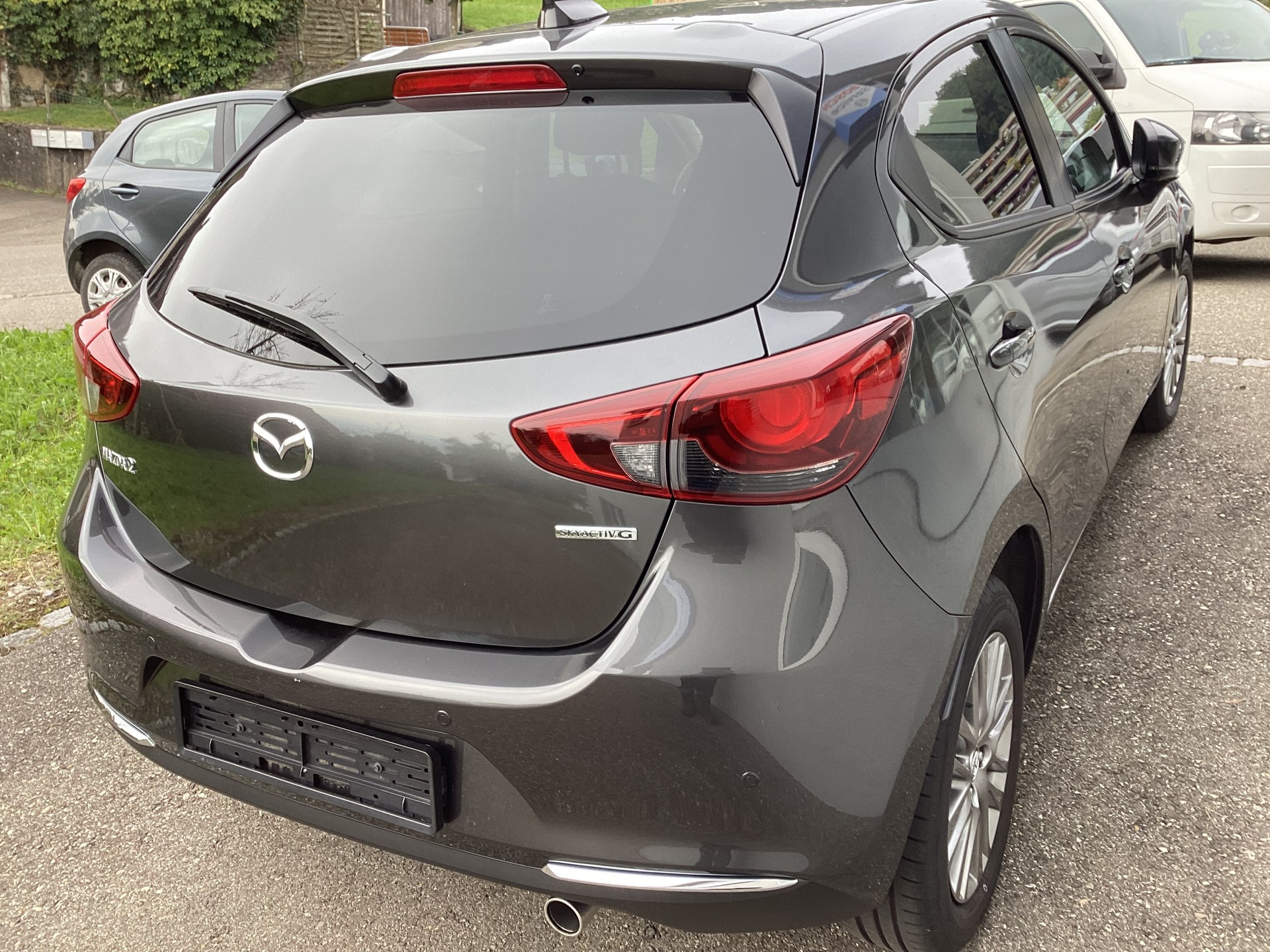 MAZDA 2 SKYACTIV-G 90 Revolution Automat-image-2