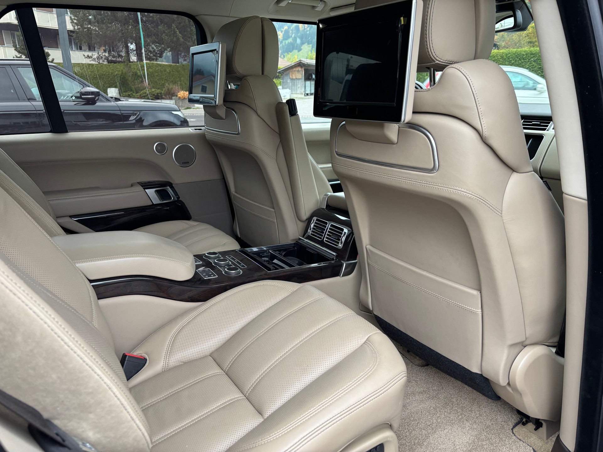 LAND ROVER Range Rover 5.0 V8 SC Autobiography Automatic-image-6