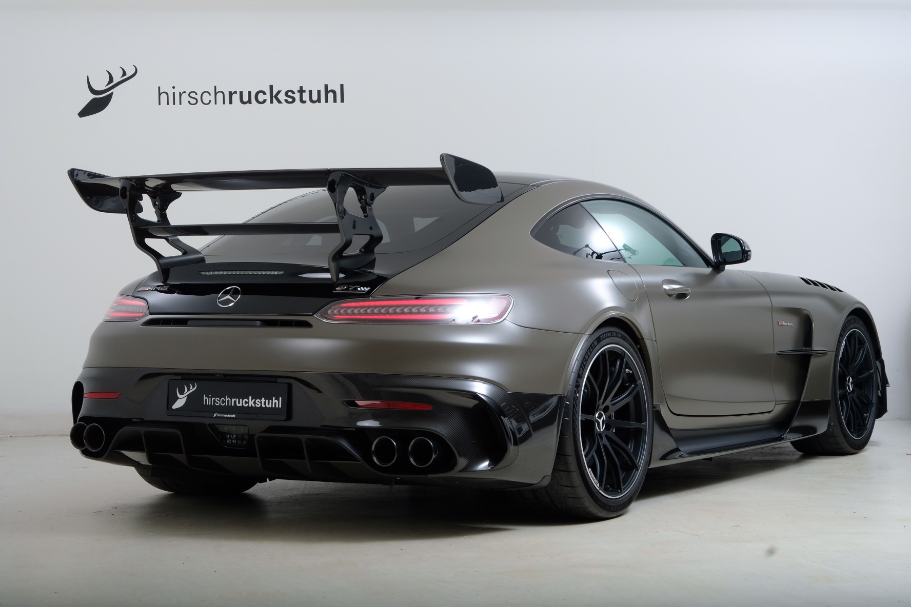 MERCEDES-BENZ AMG GT Speedshift DCT-image-4