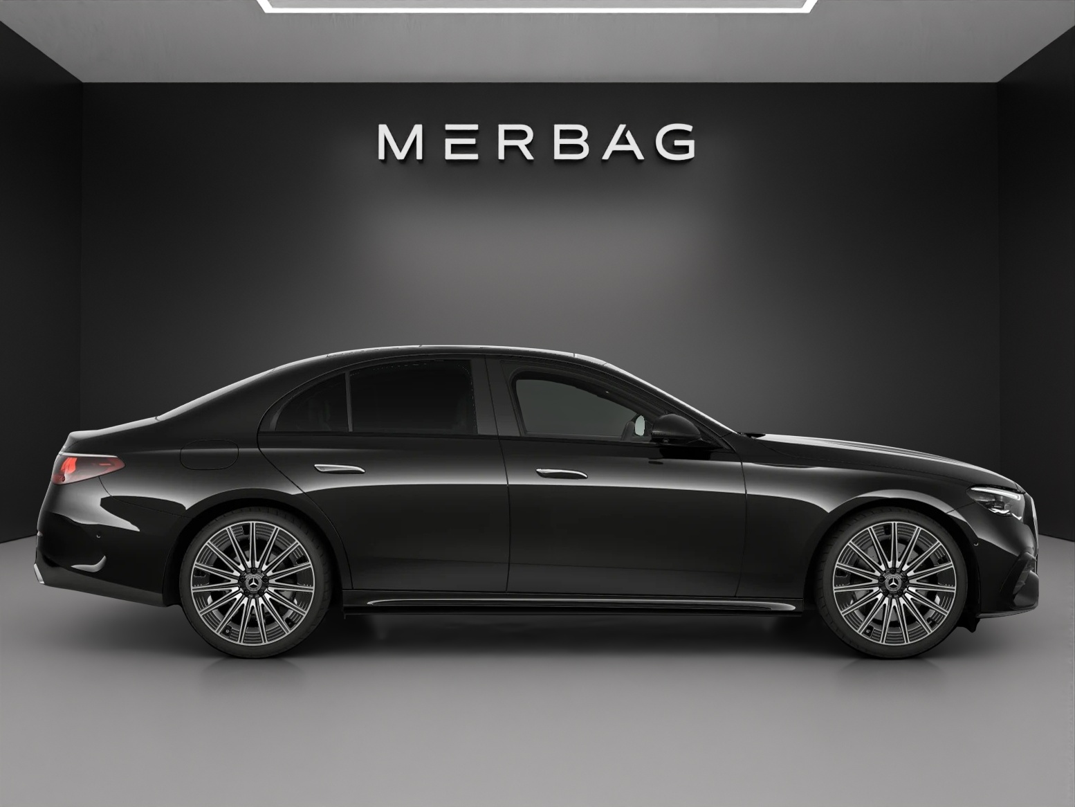 MERCEDES-BENZ E 220 d 4Matic 9G-Tronic-image-1