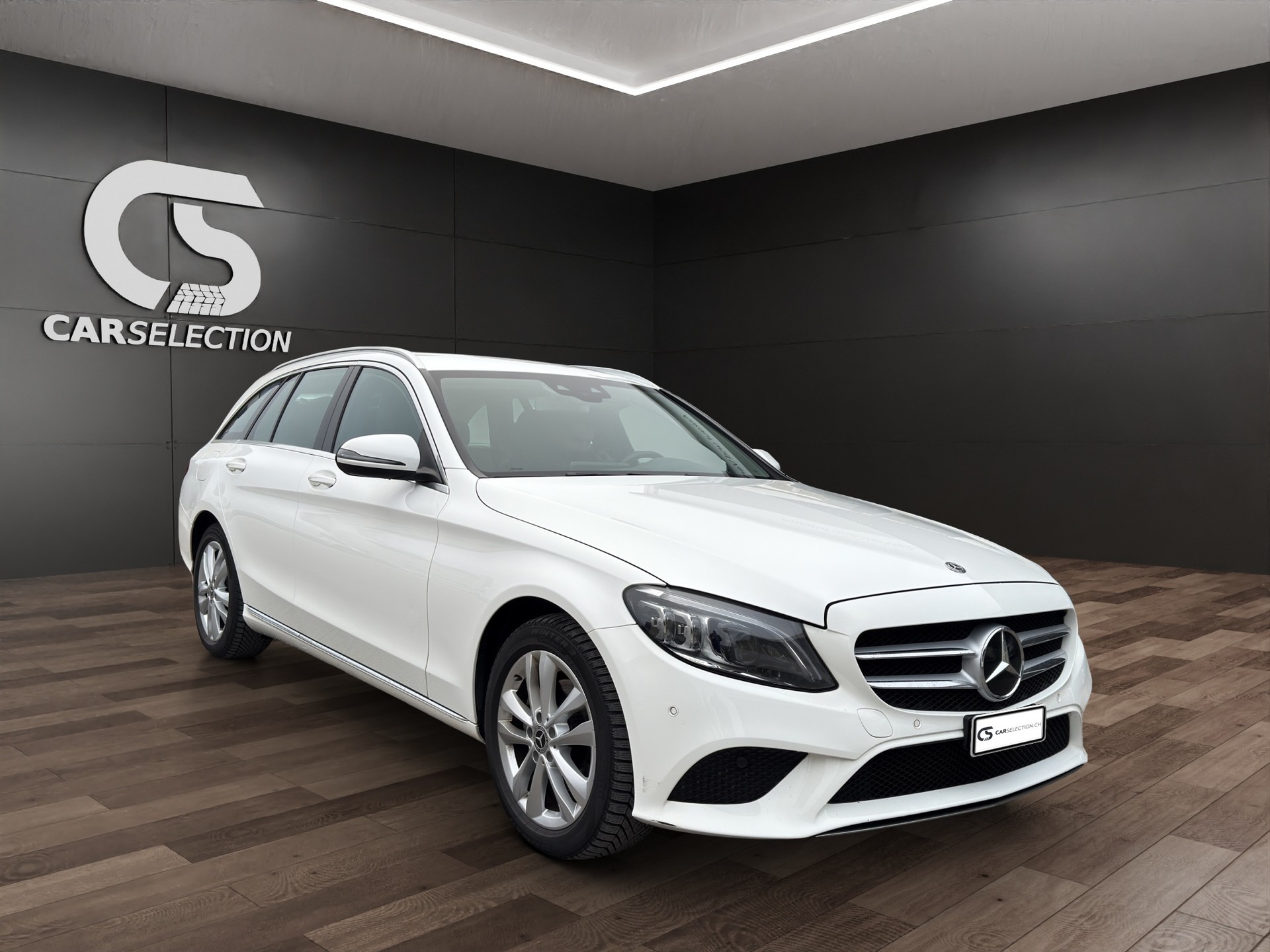 MERCEDES-BENZ C 220 d Avantgarde 4Matic 9G-Tronic**Sommer & Winter Reifen**-image-5