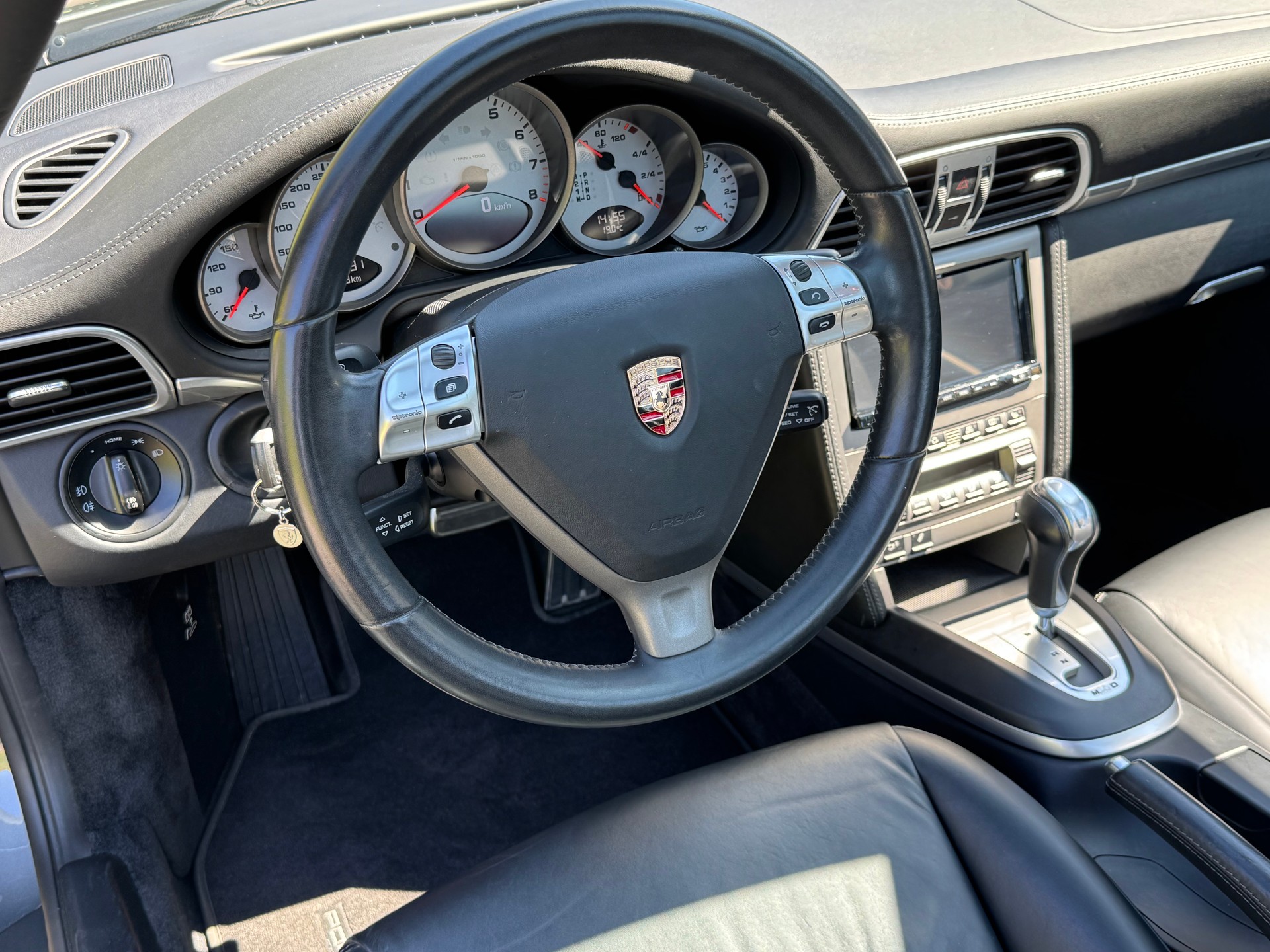 PORSCHE 911 Targa 4S-image-9