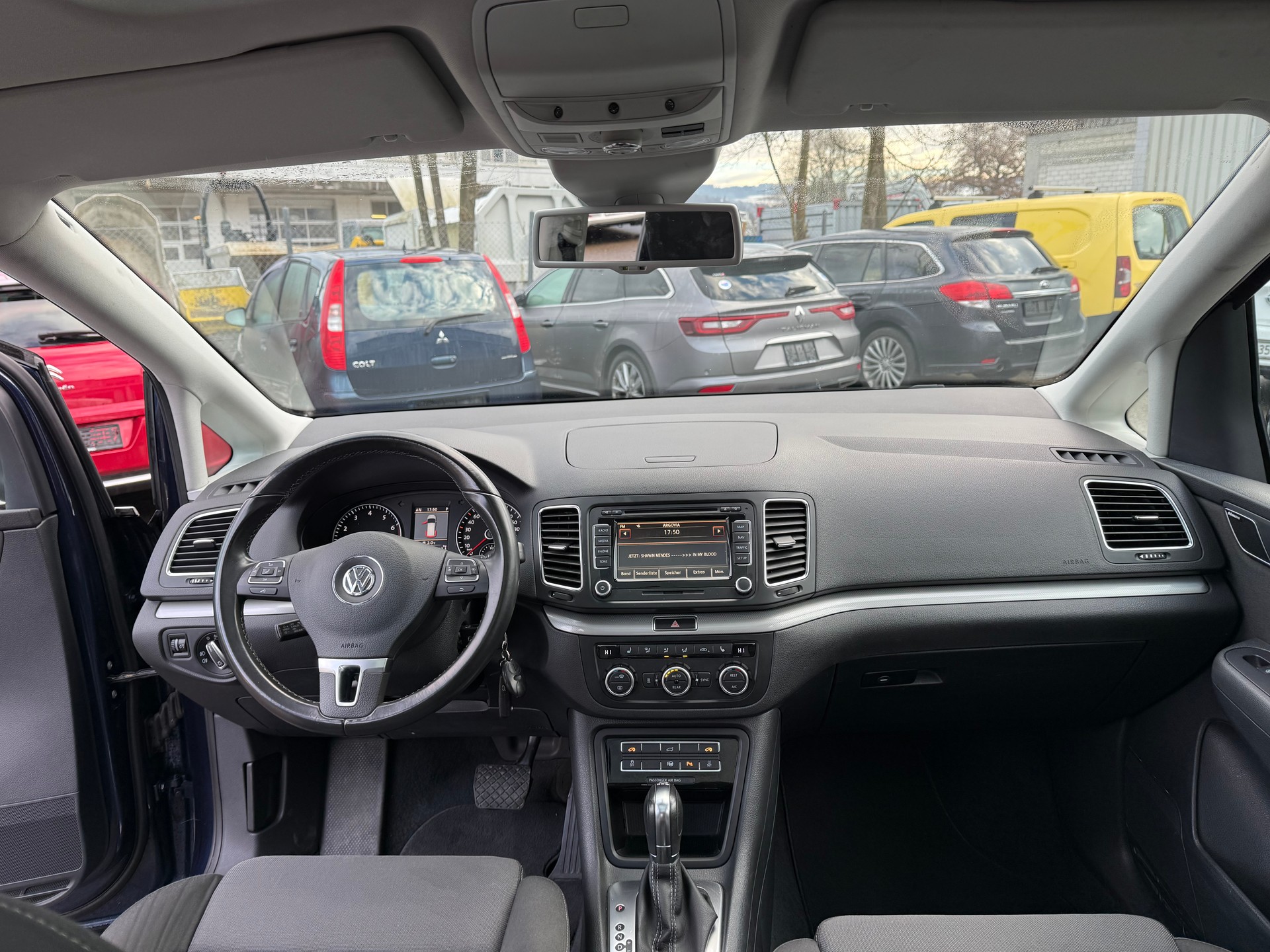 VW Sharan 2.0 TSI Highline DSG-image-9