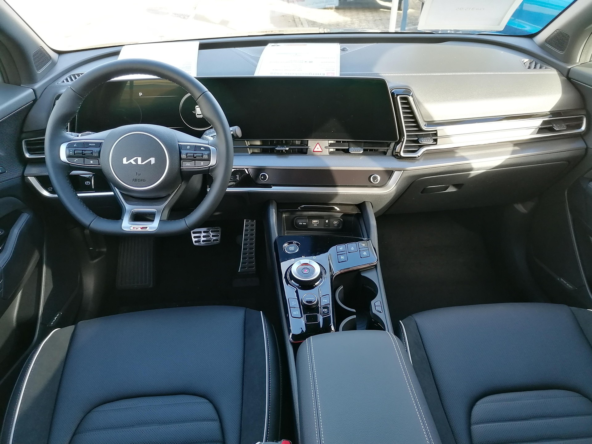 KIA Sportage 1.6 T-GDi Hybrid GT-Line-image-5