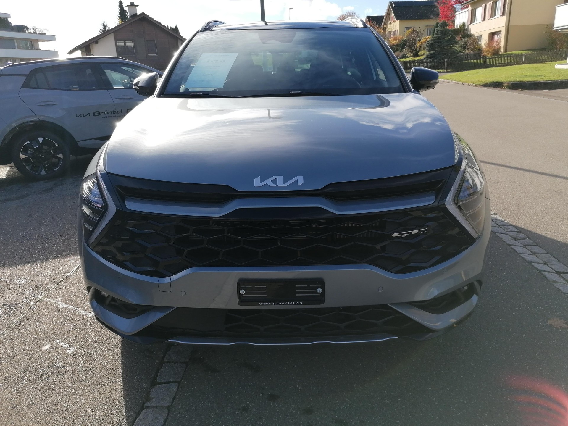 KIA Sportage 1.6 T-GDi Hybrid GT-Line-image-2