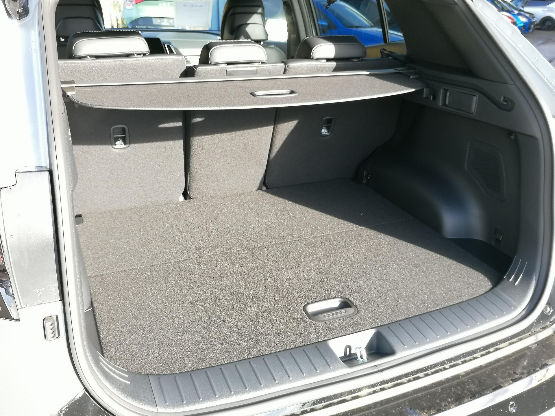 KIA Sportage 1.6 T-GDi Hybrid GT-Line-image-9