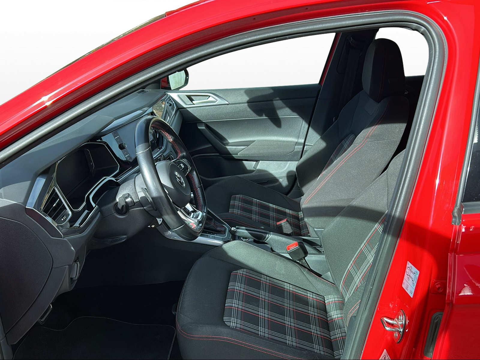 VW Polo 2.0 TSI GTI DSG-image-7