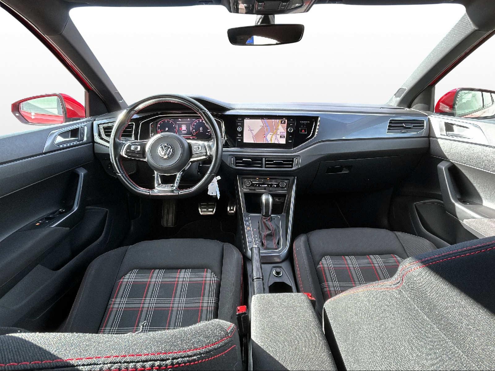 VW Polo 2.0 TSI GTI DSG-image-9
