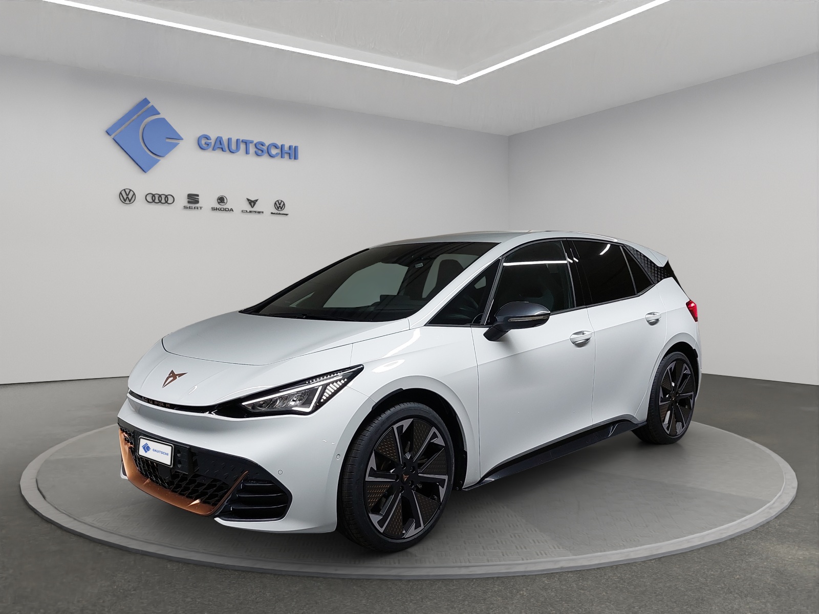 CUPRA Born 79 kWh e-Boost Adrenaline-image-0