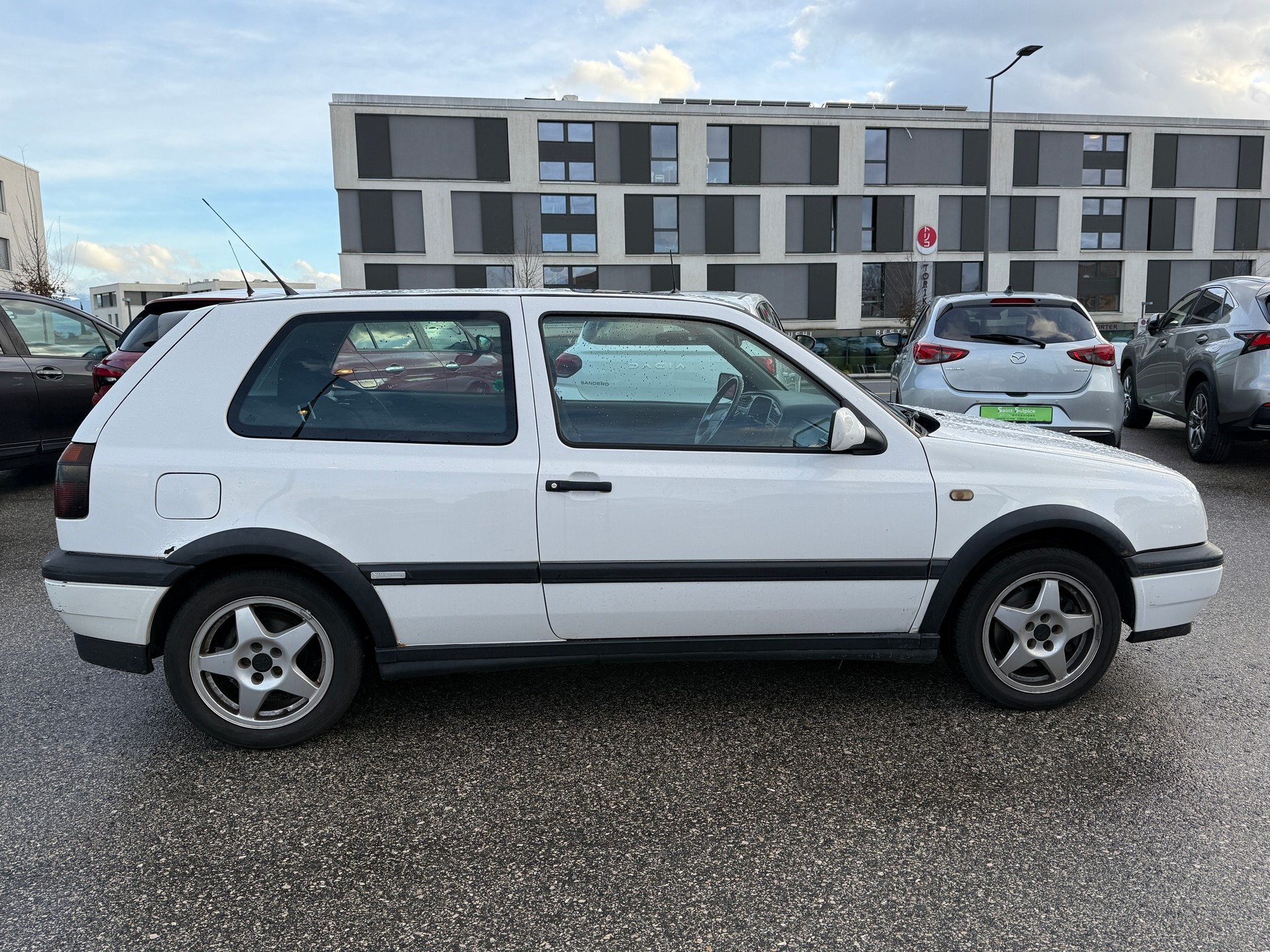 VW Golf 2000 GTI Edition-image-6
