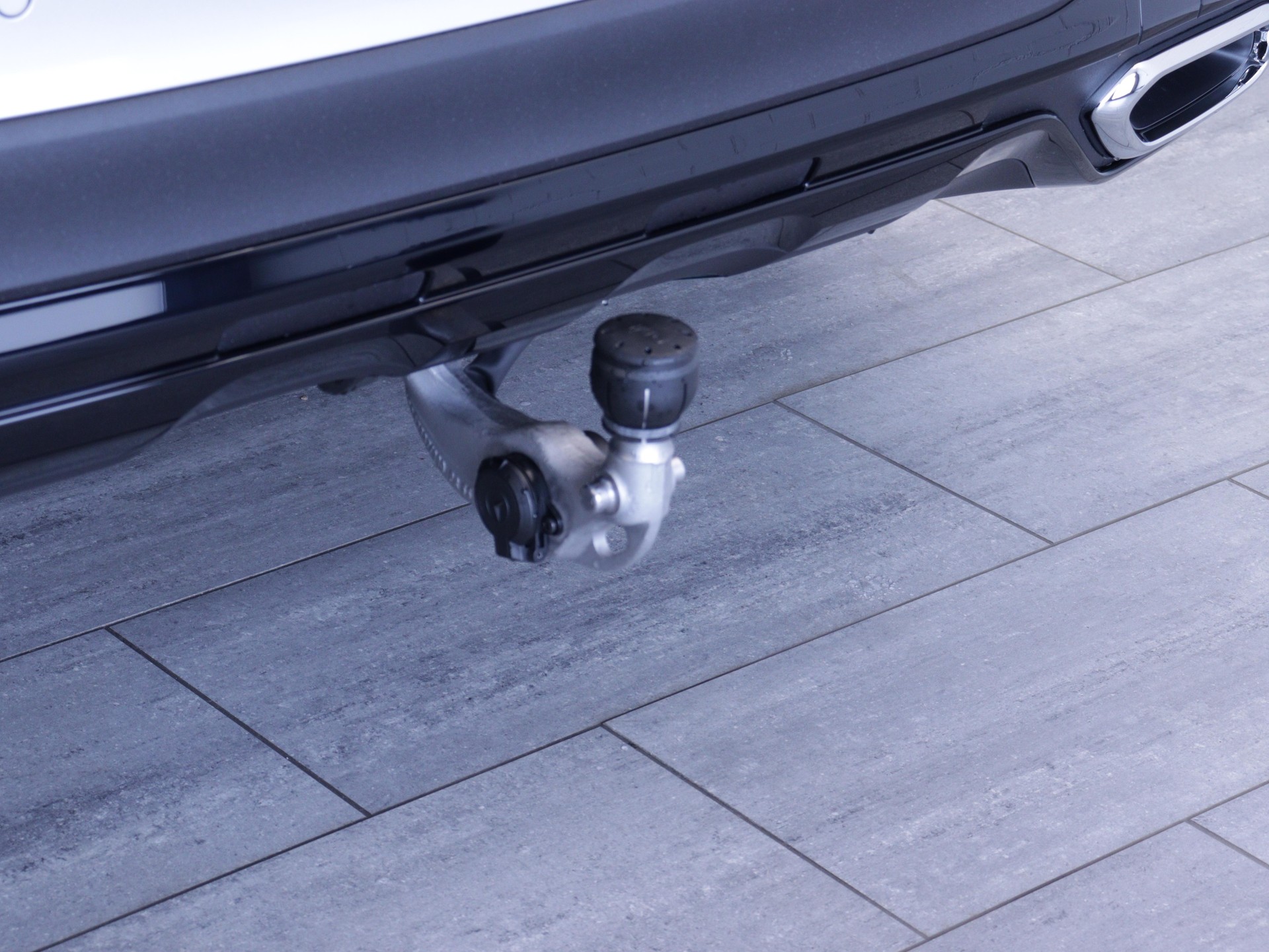 MERCEDES-BENZ GLC 220 d AMG Line 4matic-image-15