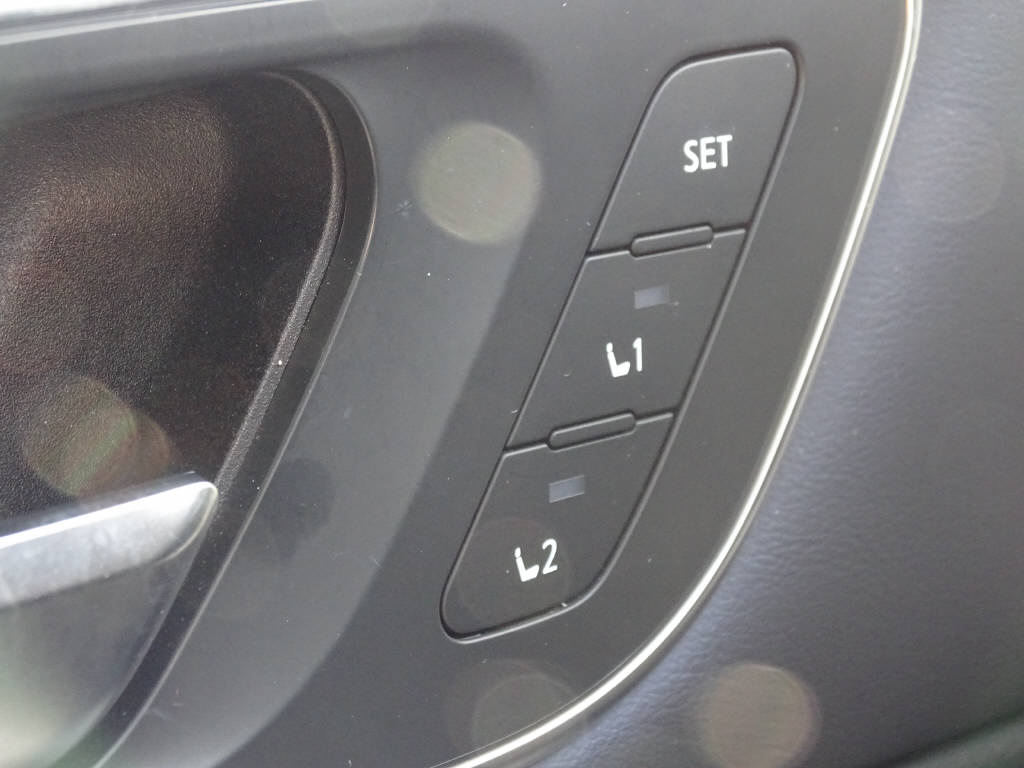 NISSAN Qashqai 1.5 VC-T Tekna+-image-14