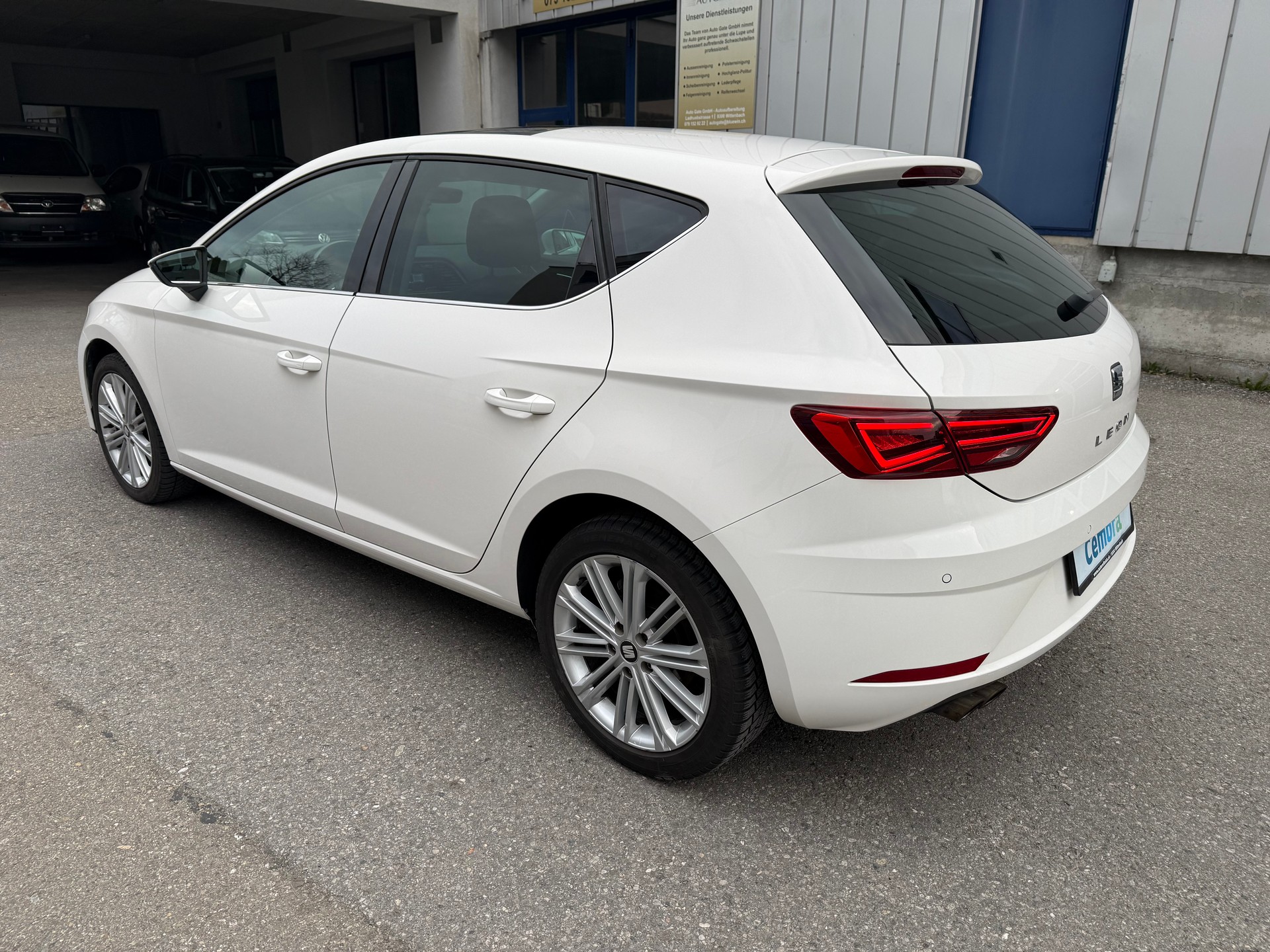 SEAT Leon 1.4 TSI Xcellence-image-5