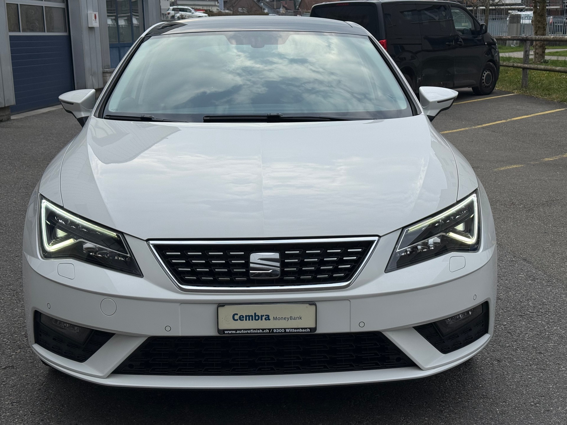 SEAT Leon 1.4 TSI Xcellence-image-2