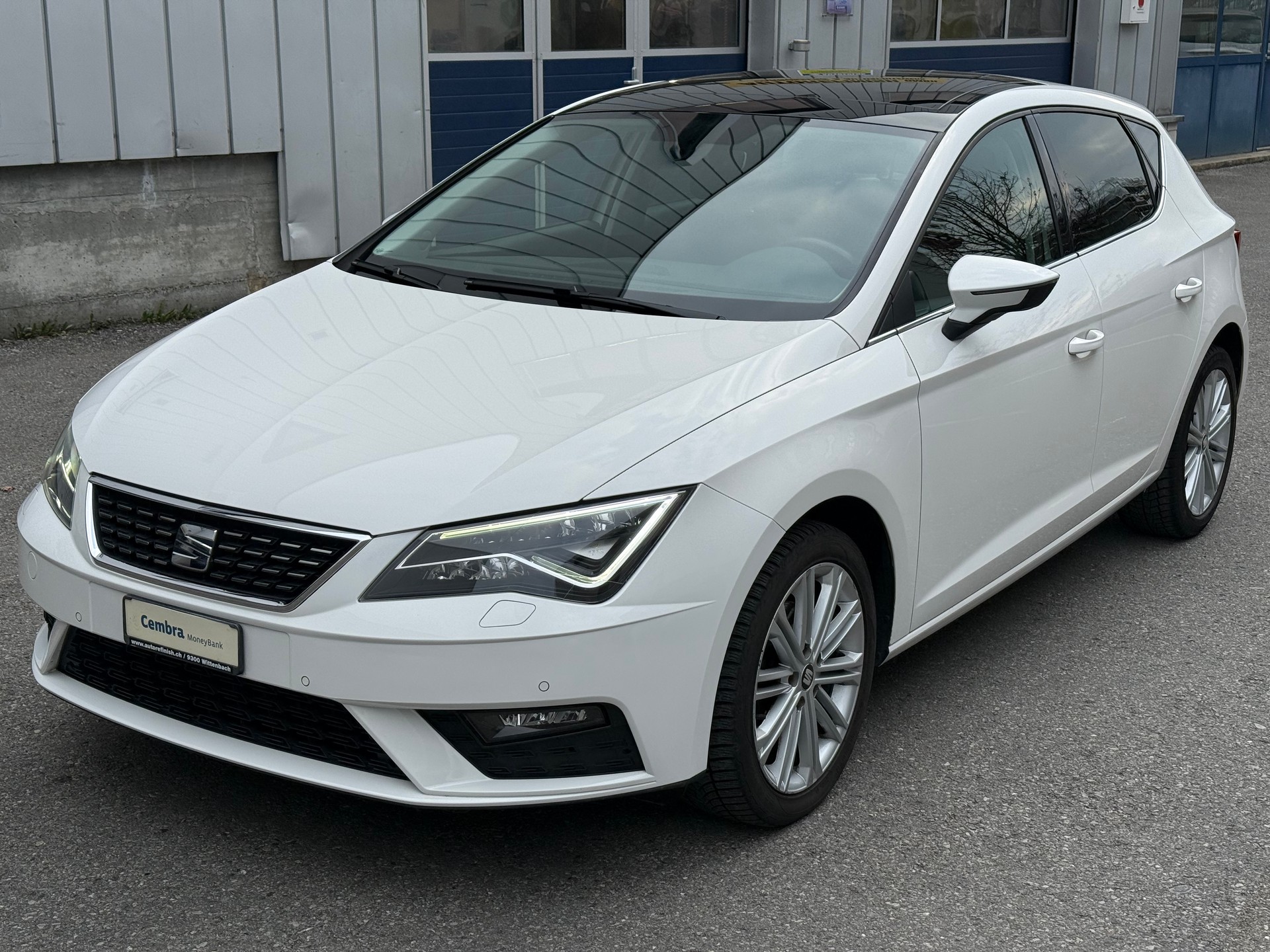 SEAT Leon 1.4 TSI Xcellence-image-3