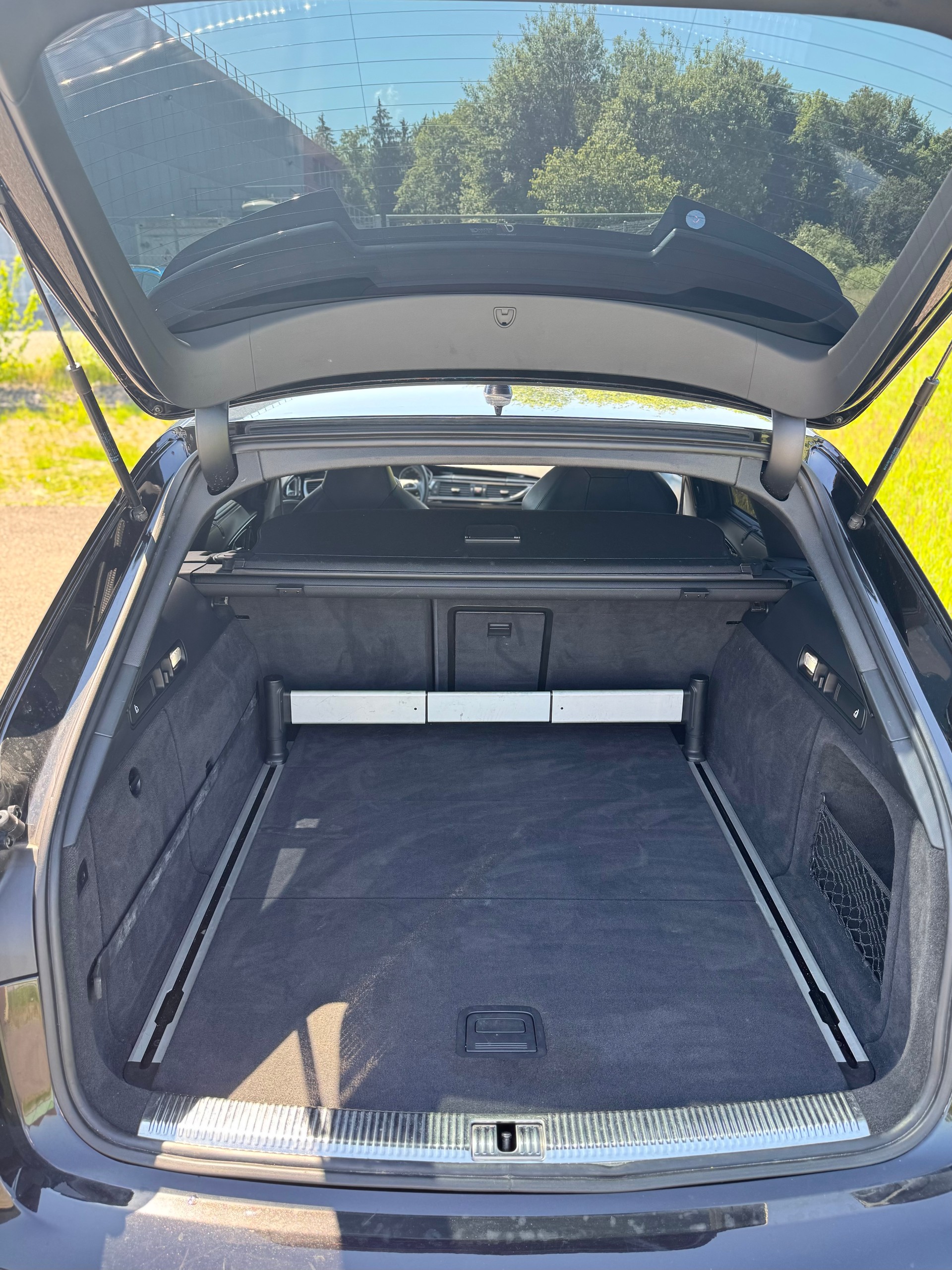 AUDI RS6 Avant 4.0 TFSI V8 quattro Tiptronic / ab MFK bei Verkauf-image-15