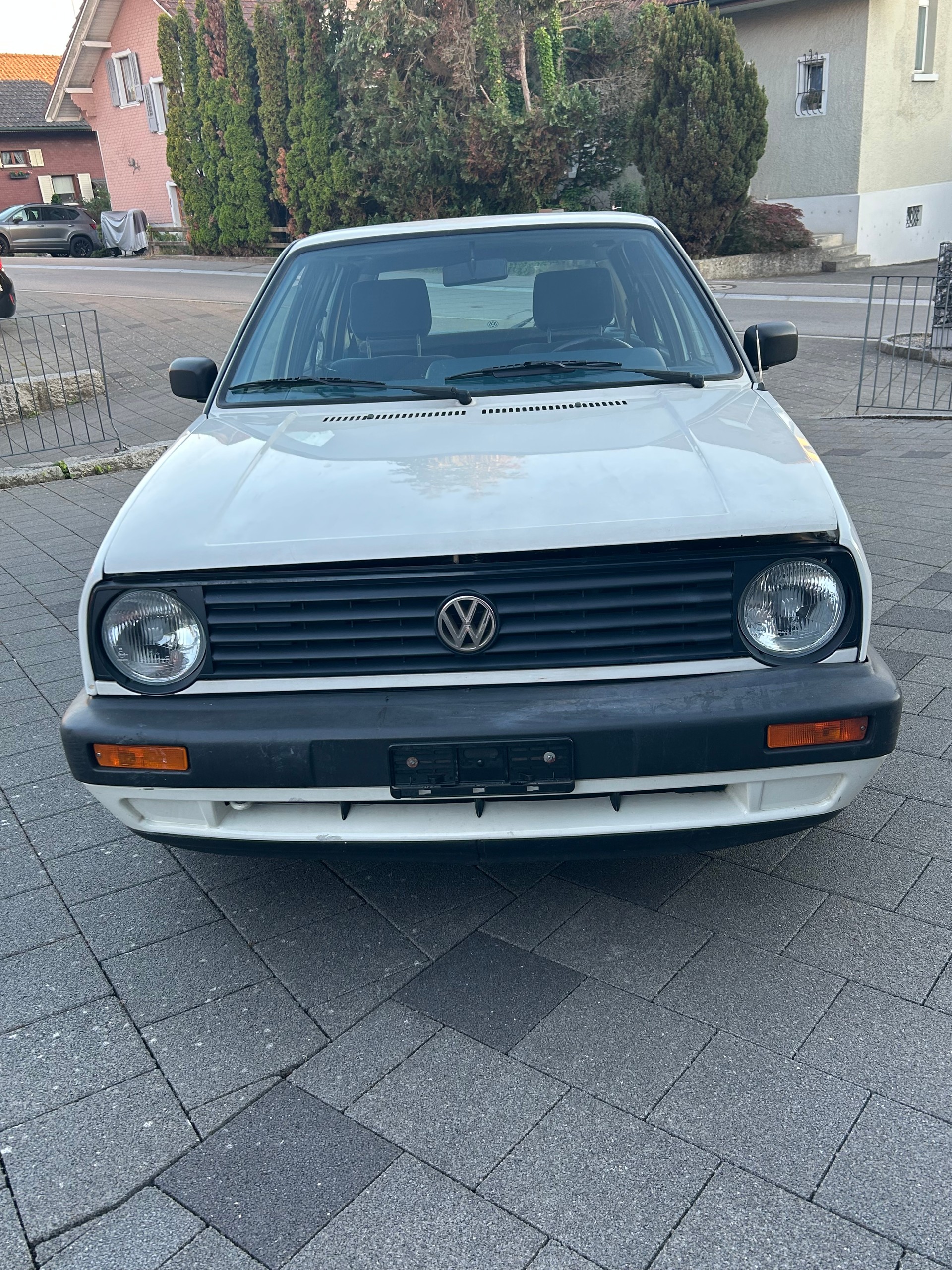 VW GOLF 1800 GL-image-2
