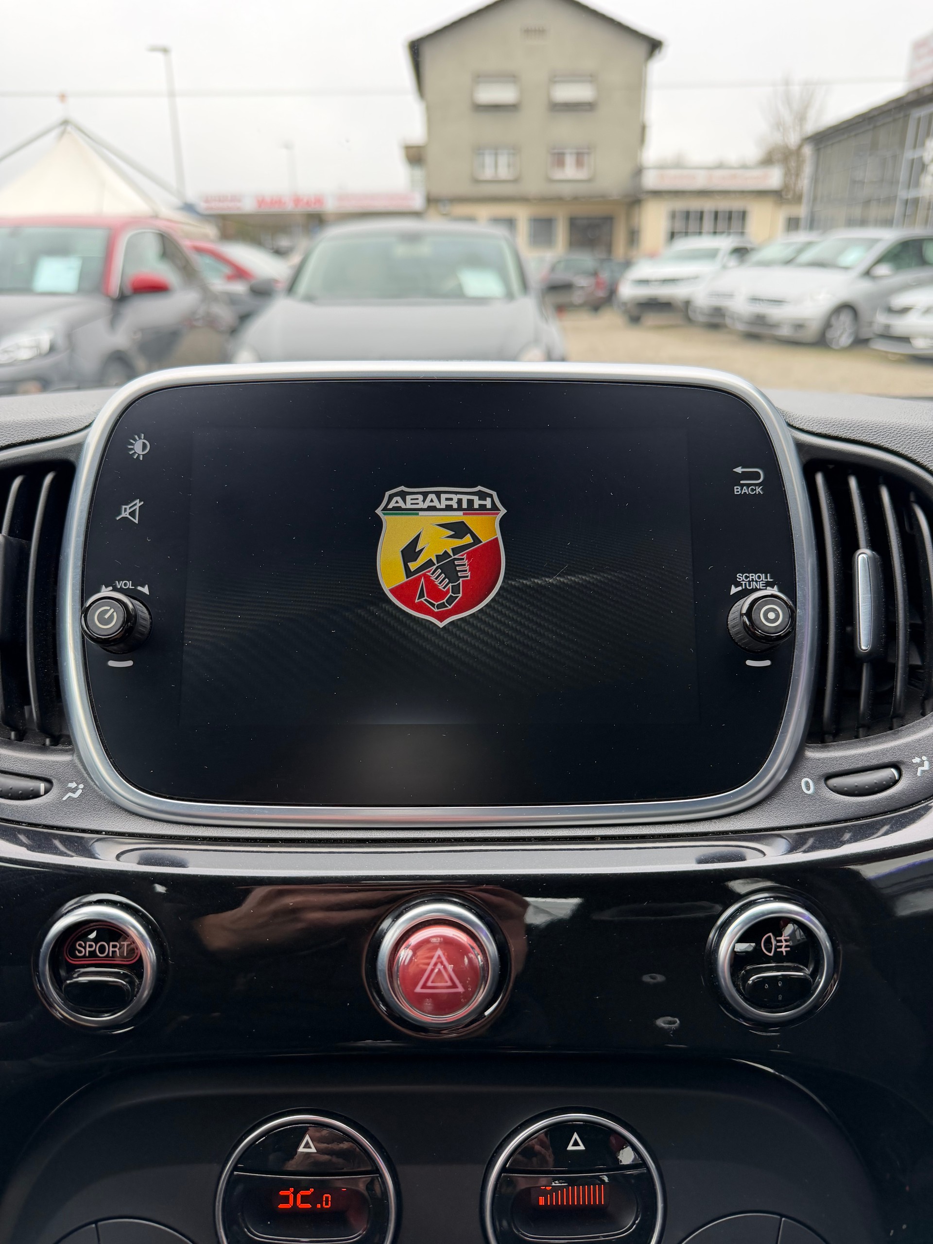FIAT 595C 1.4 16V Turbo Abarth-image-11