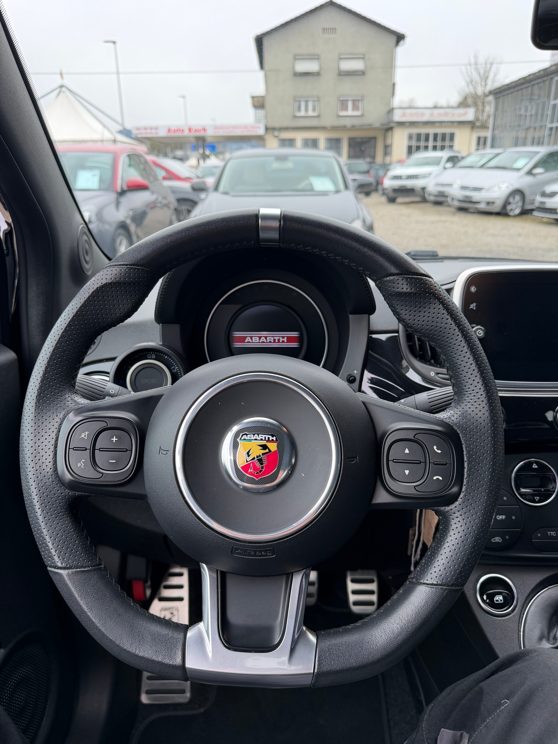 FIAT 595C 1.4 16V Turbo Abarth-image-23