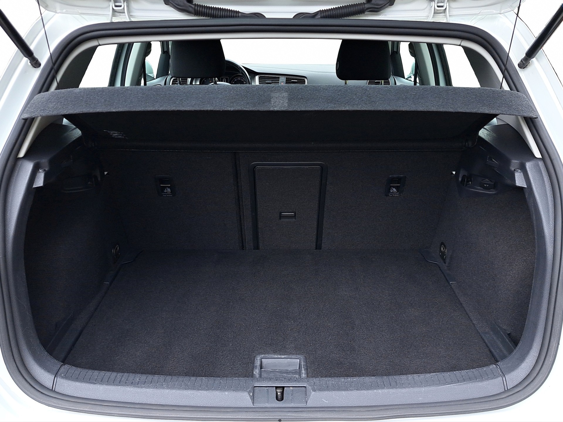 VW Golf 2.0 TDI Comfortline 4Motion-image-11