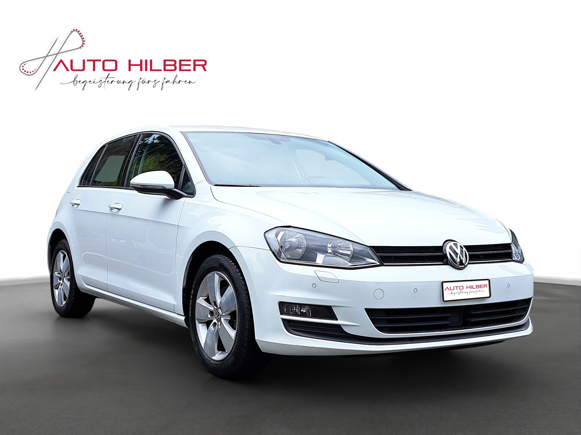 VW Golf 2.0 TDI Comfortline 4Motion-image-12