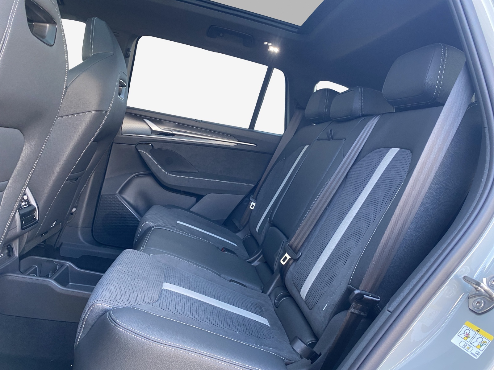 SKODA Kodiaq 2.0 TDI Sportline 4x4-image-11