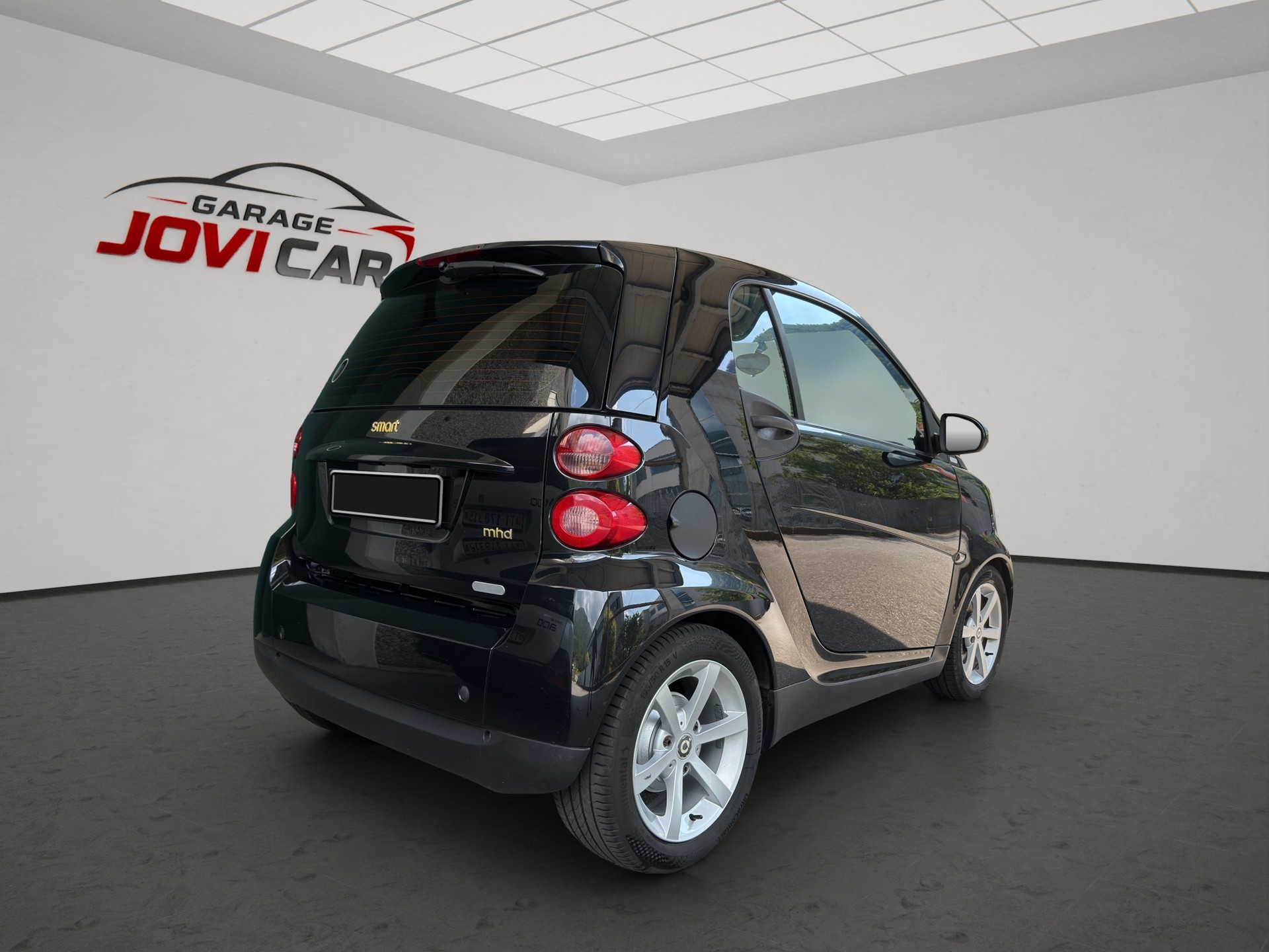 SMART fortwo black & white limited mhd softouch-image-5