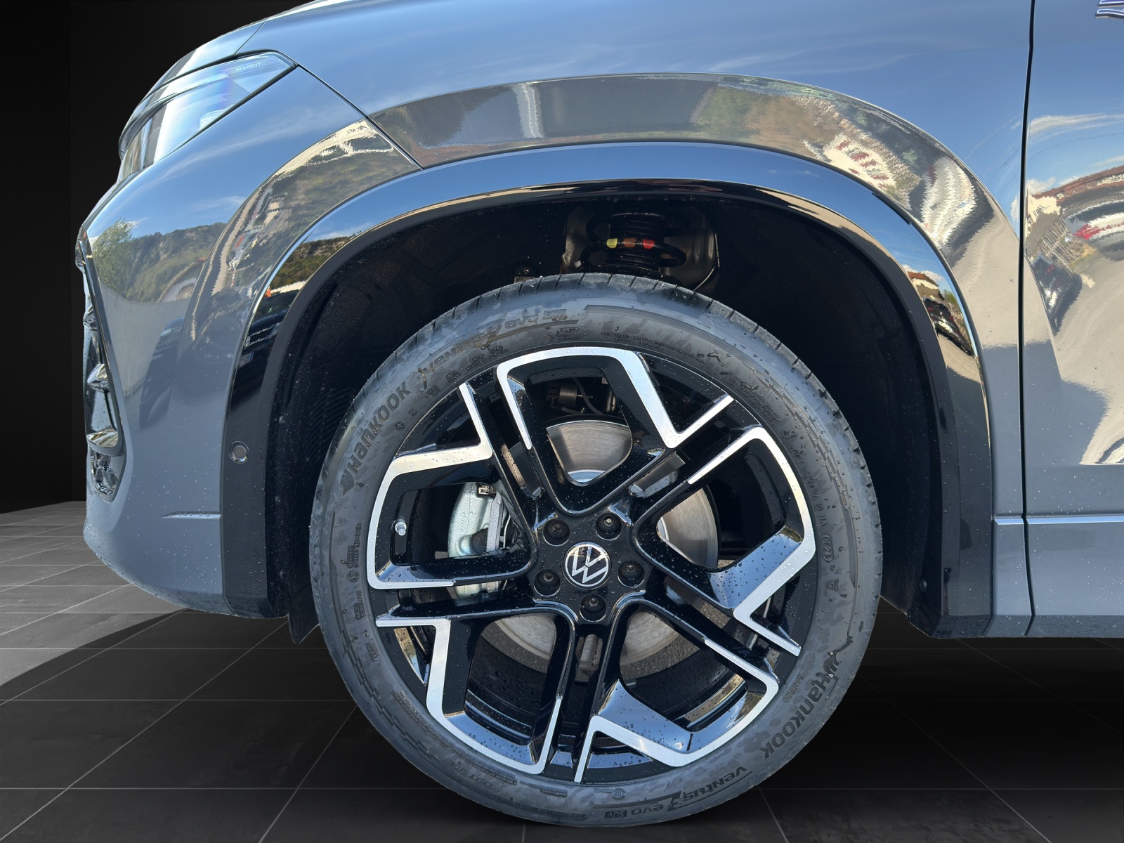 VW Tayron 2.0 TDI SCR R-Line 4Motion DSG-image-13