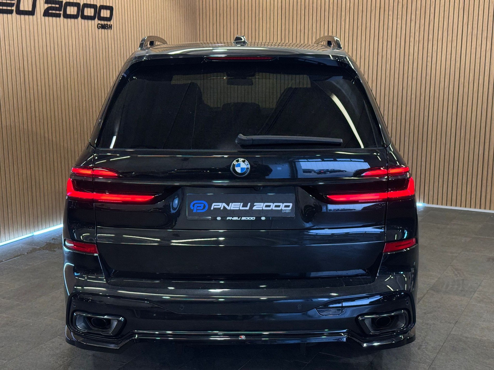 BMW X7 xDrive 48V 40d M Sport Pro Steptronic-image-5