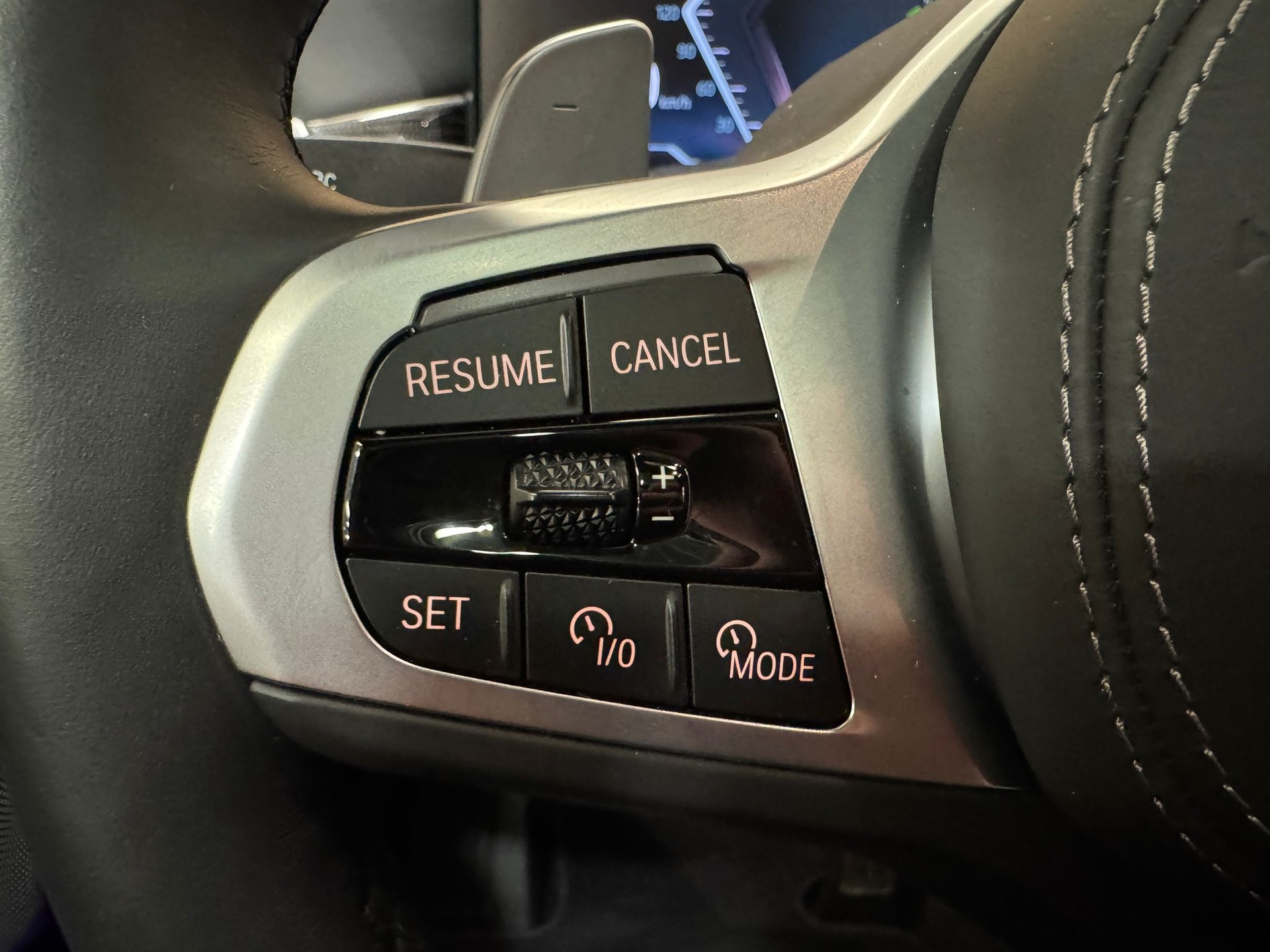 BMW X7 xDrive 48V 40d M Sport Pro Steptronic-image-16