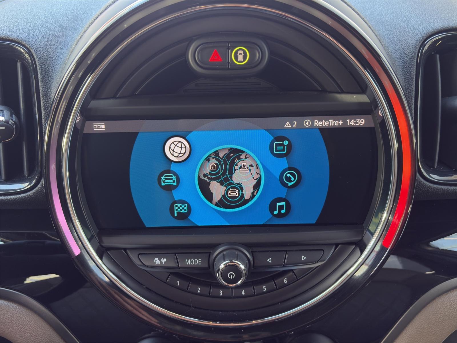 MINI Countryman F60 1.5i Cooper ALL4-image-11