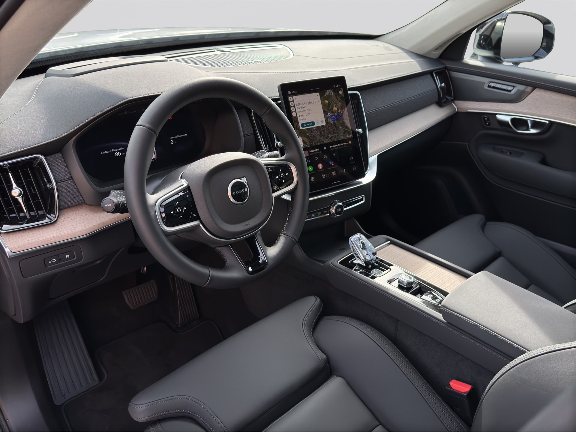 VOLVO XC90 T8 eAWD 7Pl. PluginHybrid Ultra Dark Geartronic-image-6
