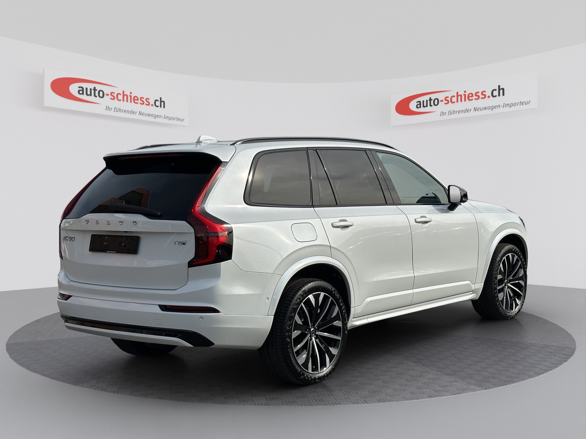 VOLVO XC90 T8 eAWD 7Pl. PluginHybrid Ultra Dark Geartronic-image-4