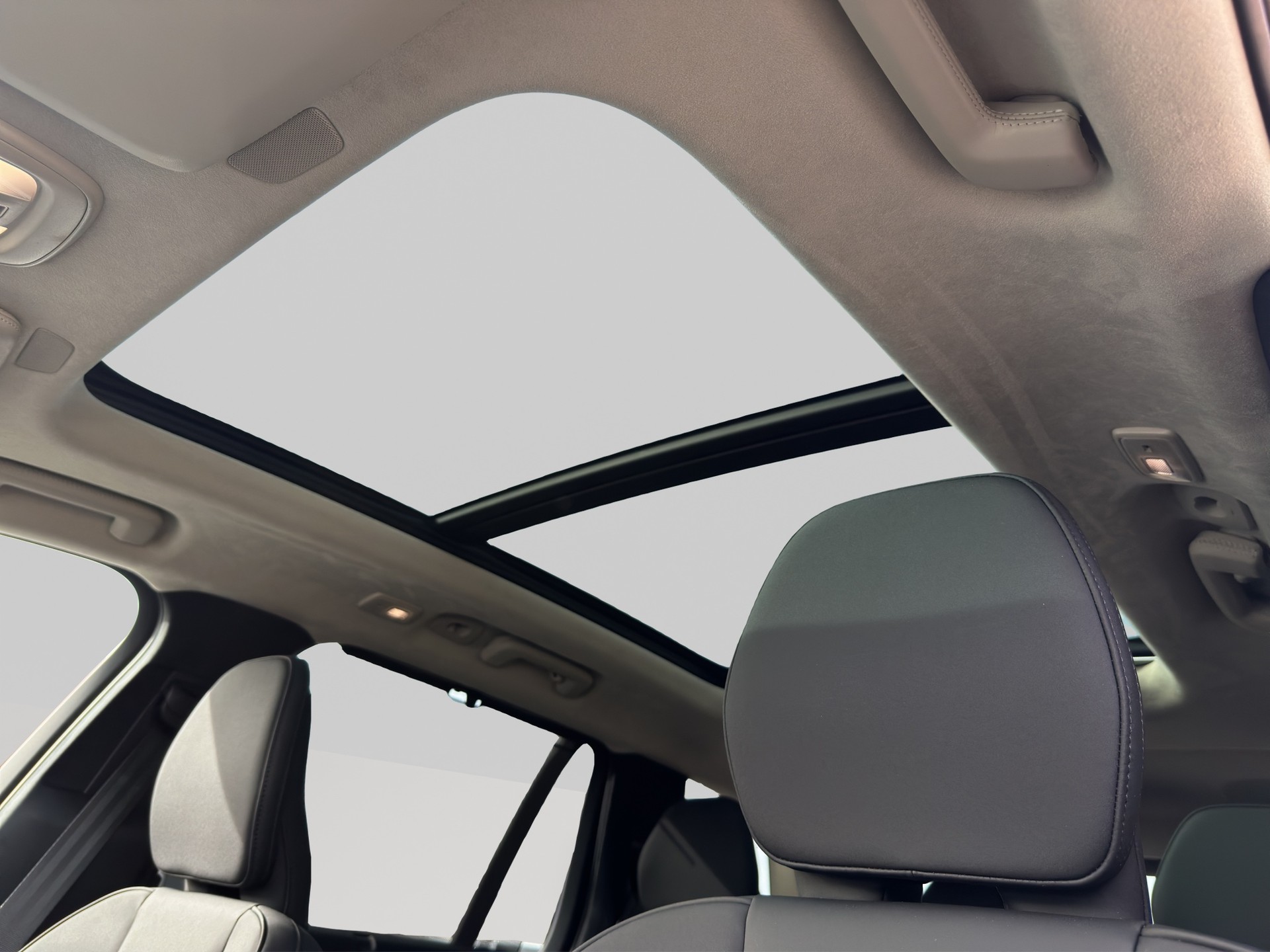 VOLVO XC90 T8 eAWD 7Pl. PluginHybrid Ultra Dark Geartronic-image-20