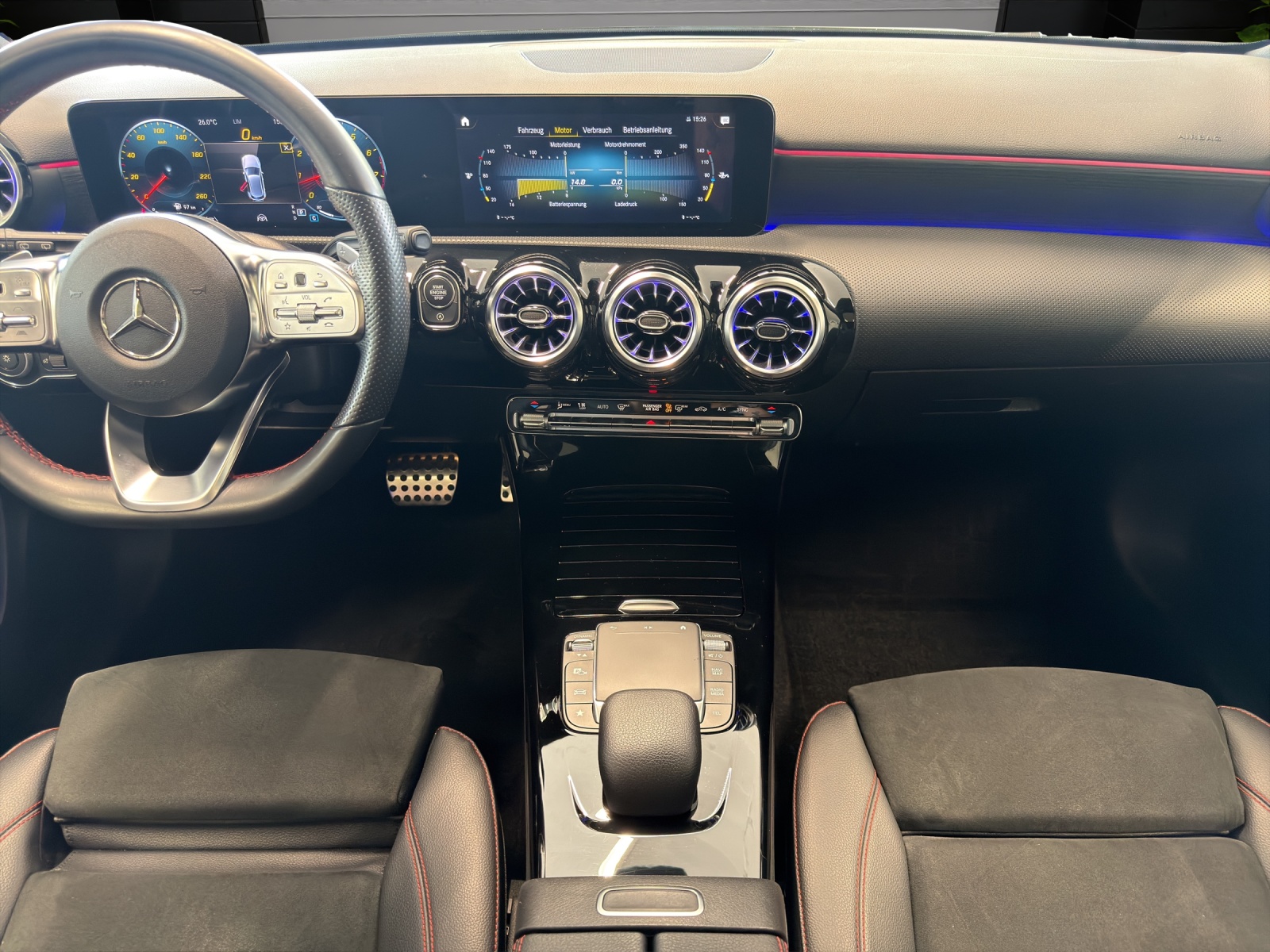 Image MERCEDES-BENZ A-250 A 250 AMG Line