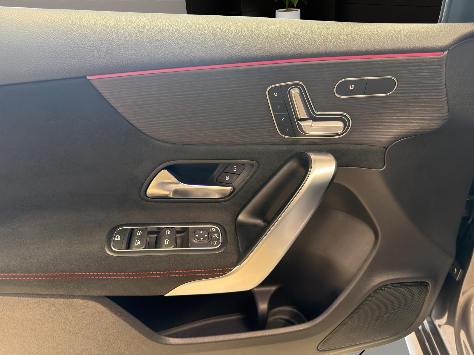 Image MERCEDES-BENZ A-250 A 250 AMG Line