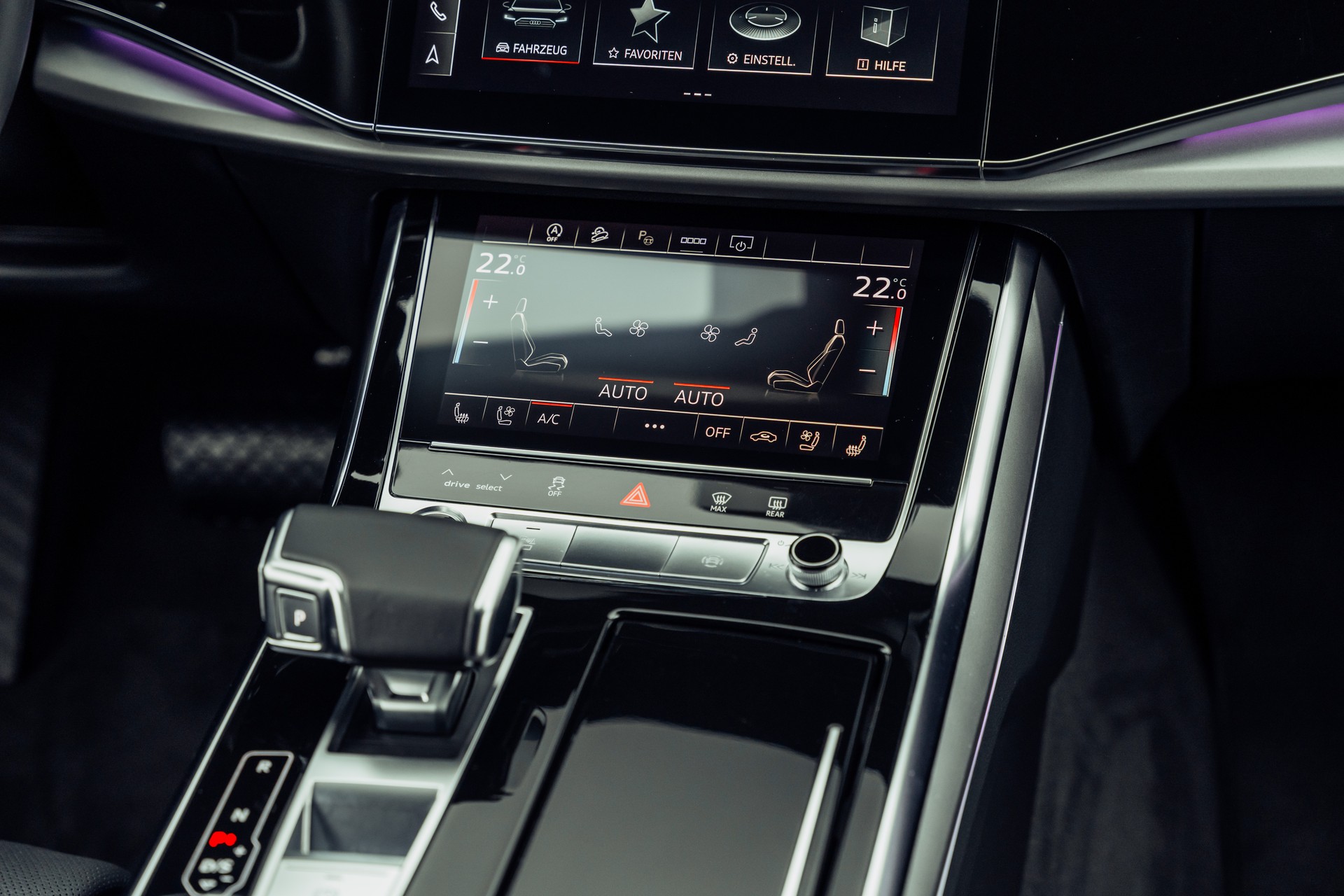 AUDI Q7 50 TDI quattro S Line tiptronic-image-13