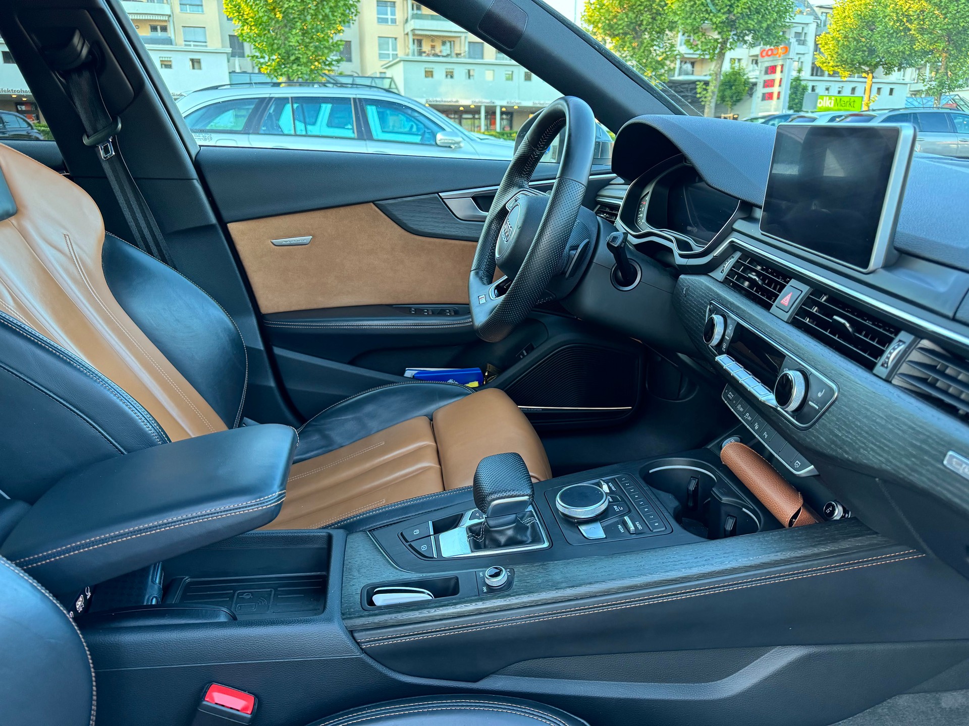 AUDI 2.0 TDI 190 Sport quattro S-Tronic-image-3