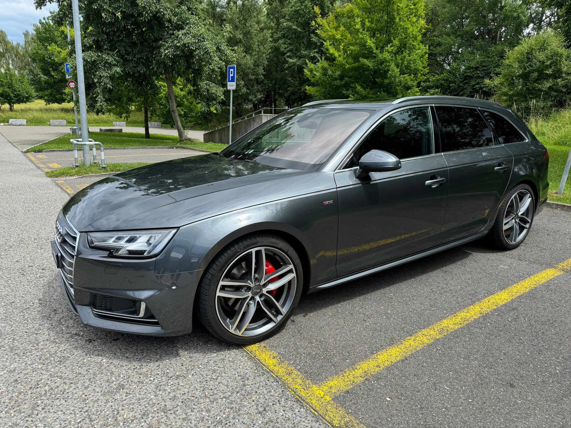 AUDI 2.0 TDI 190 Sport quattro S-Tronic-image-0