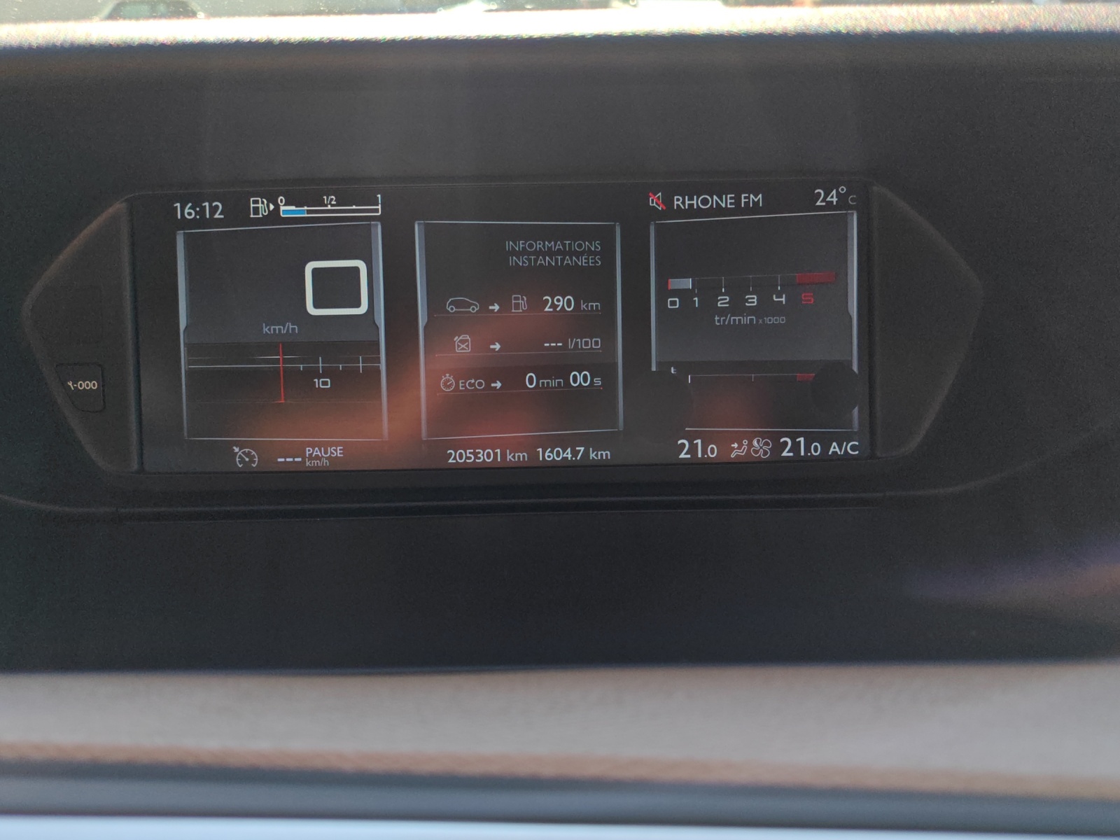 CITROEN C4 Picasso 1.6 e-HDi Séduction [Expertise du jour + Garantie 12 mois + Service & Immat. Offerts]-image-16