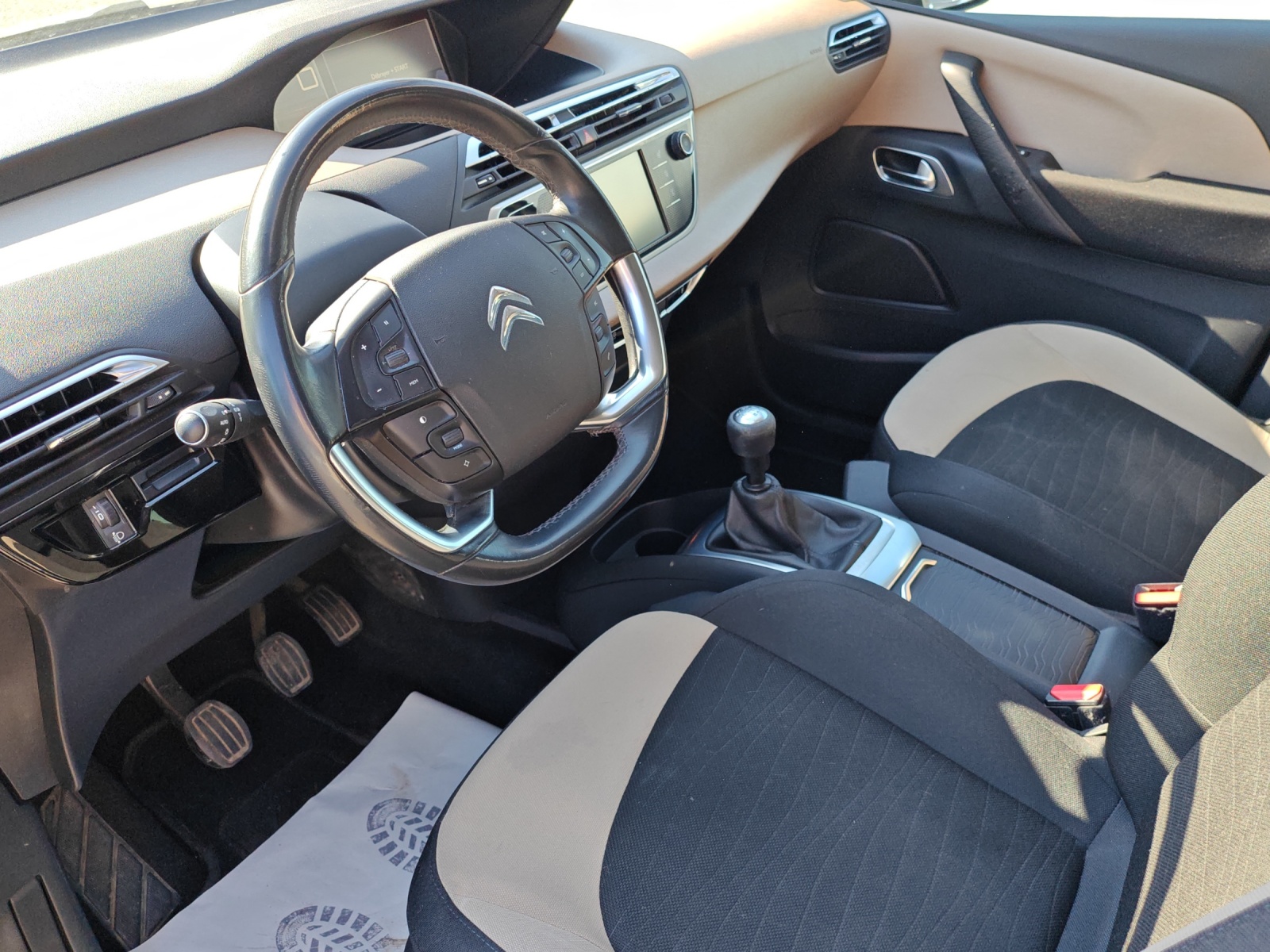 CITROEN C4 Picasso 1.6 e-HDi Séduction [Expertise du jour + Garantie 12 mois + Service & Immat. Offerts]-image-13