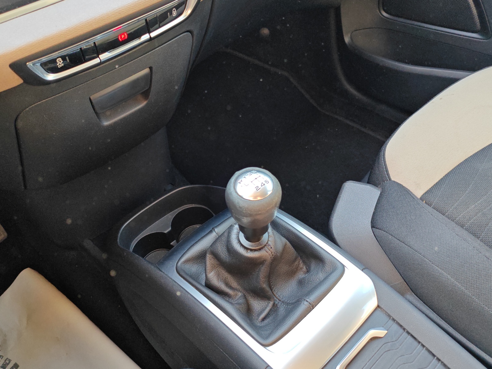 CITROEN C4 Picasso 1.6 e-HDi Séduction [Expertise du jour + Garantie 12 mois + Service & Immat. Offerts]-image-14
