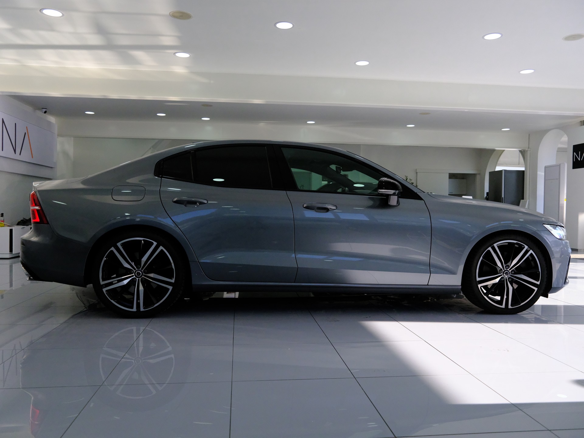 VOLVO S60 T5 R-Design Geartronic-image-7