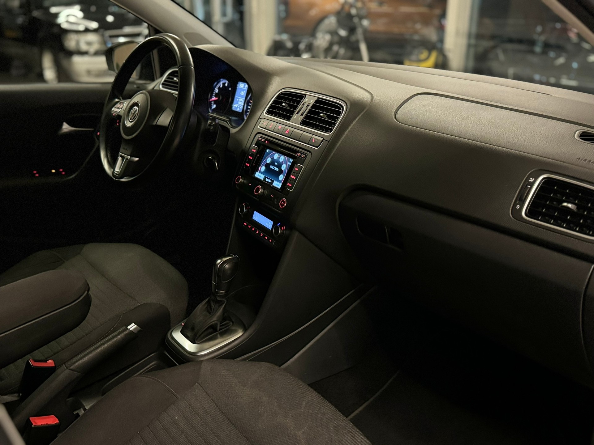VW Polo 1.2 TSI Comfortline DSG-image-10