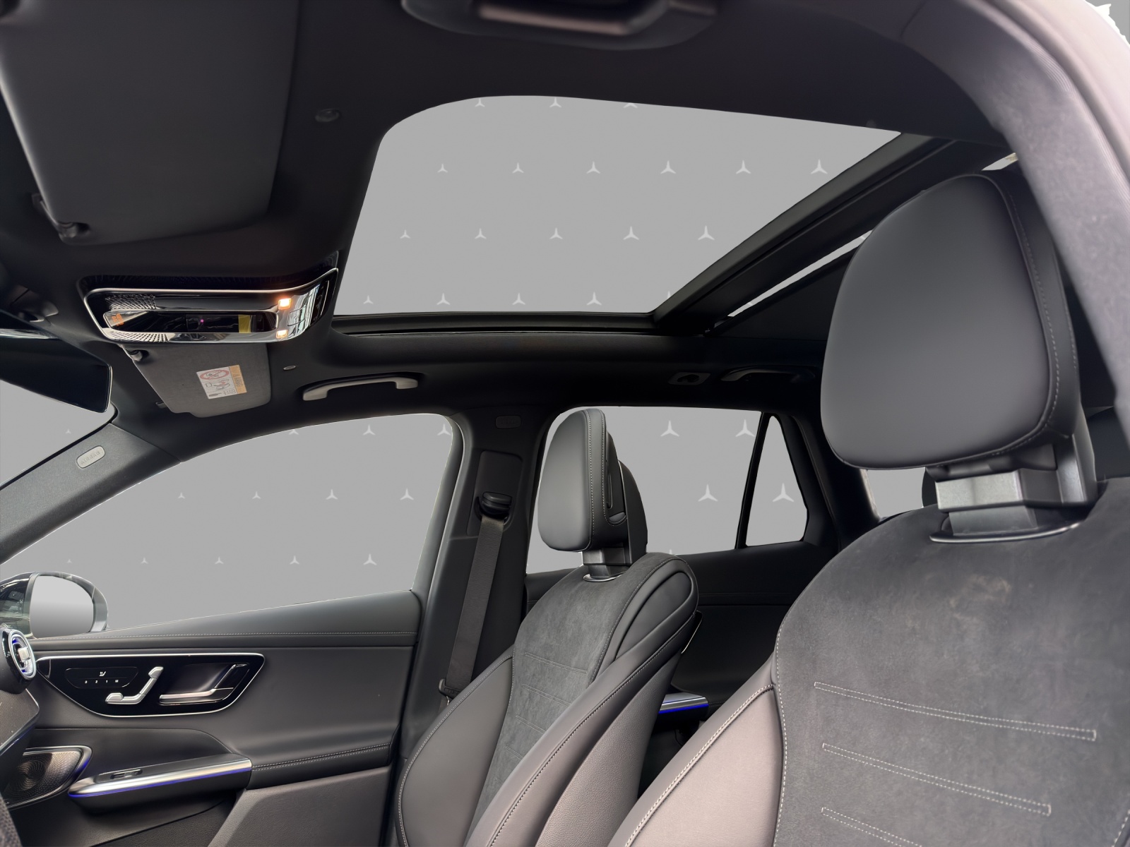 MERCEDES-BENZ GLC 300 4Matic 9G-Tronic-image-8